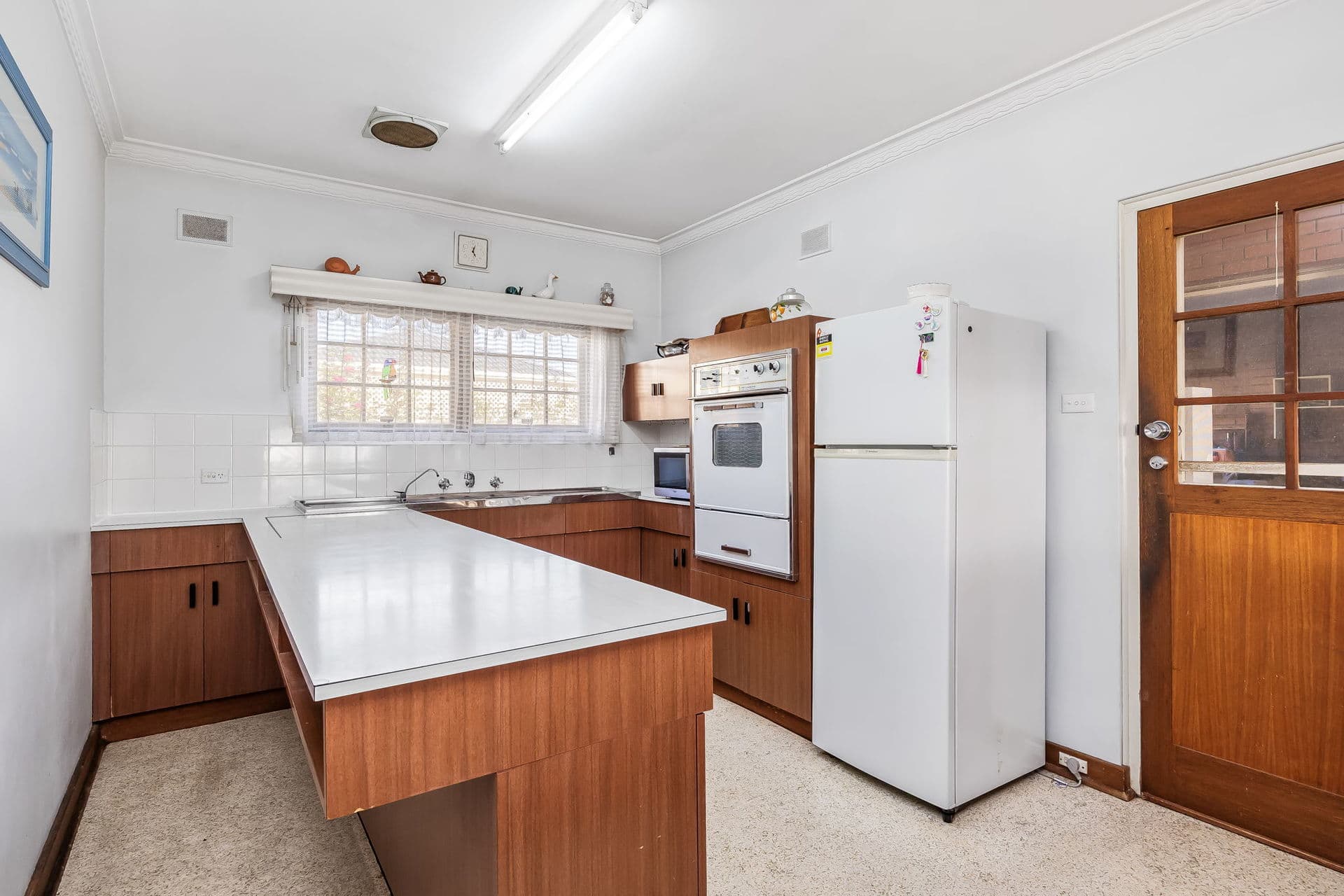 13 Pacific Parade, West Beach - Thumbnail 7