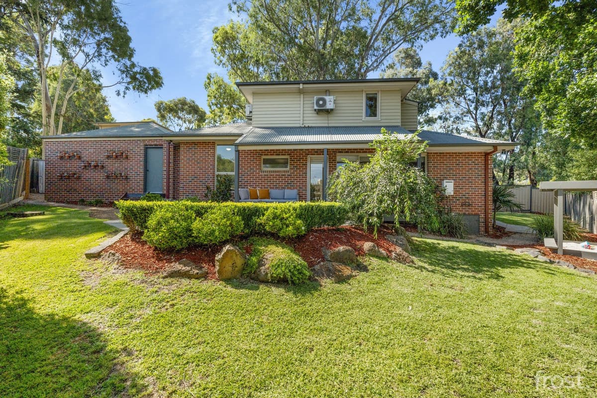 1/31 Kelly Street, Diamond Creek, VIC, Noosa Heads - Thumbnail 2