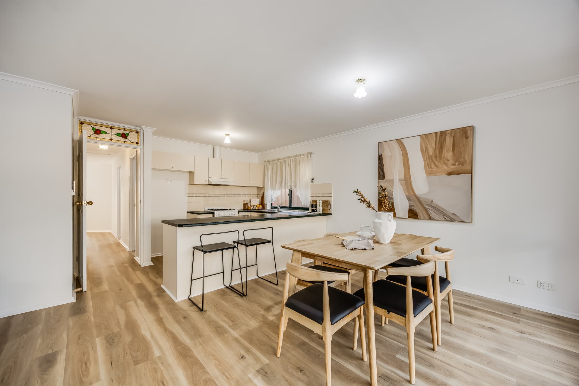 7 Cameron Court, Mitchell Park - Thumbnail 8