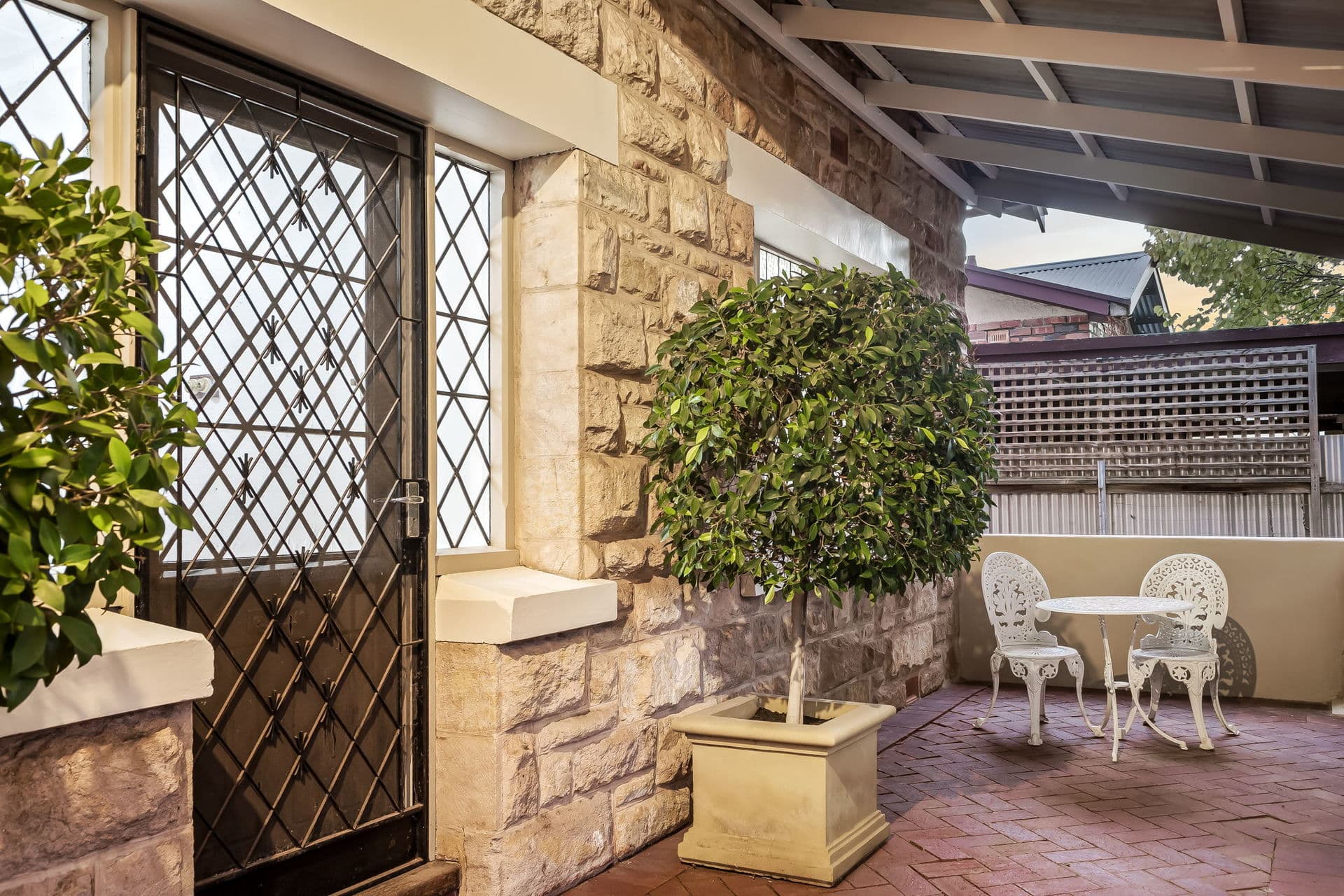 33 Church Street, Highgate - Thumbnail 3