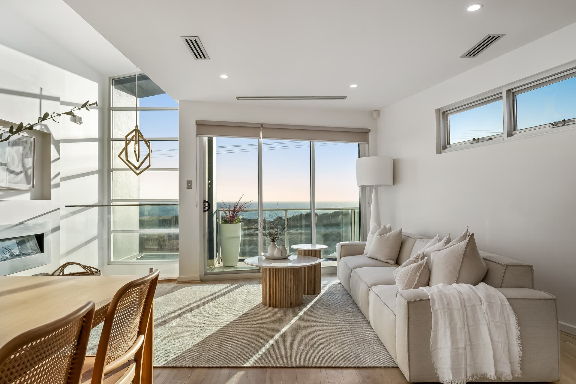 186 Esplanade, Port Noarlunga South - Thumbnail 2