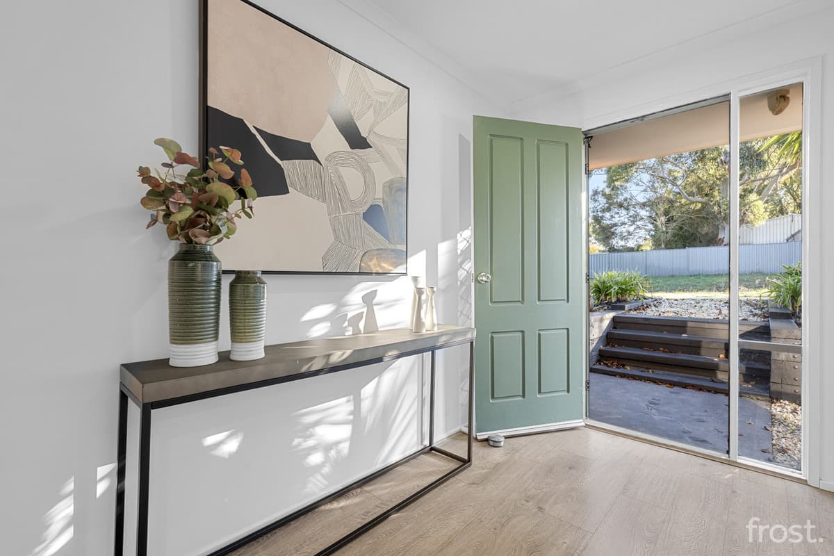 2/38 Keith Street, Clovelly, Wallan - Thumbnail 3