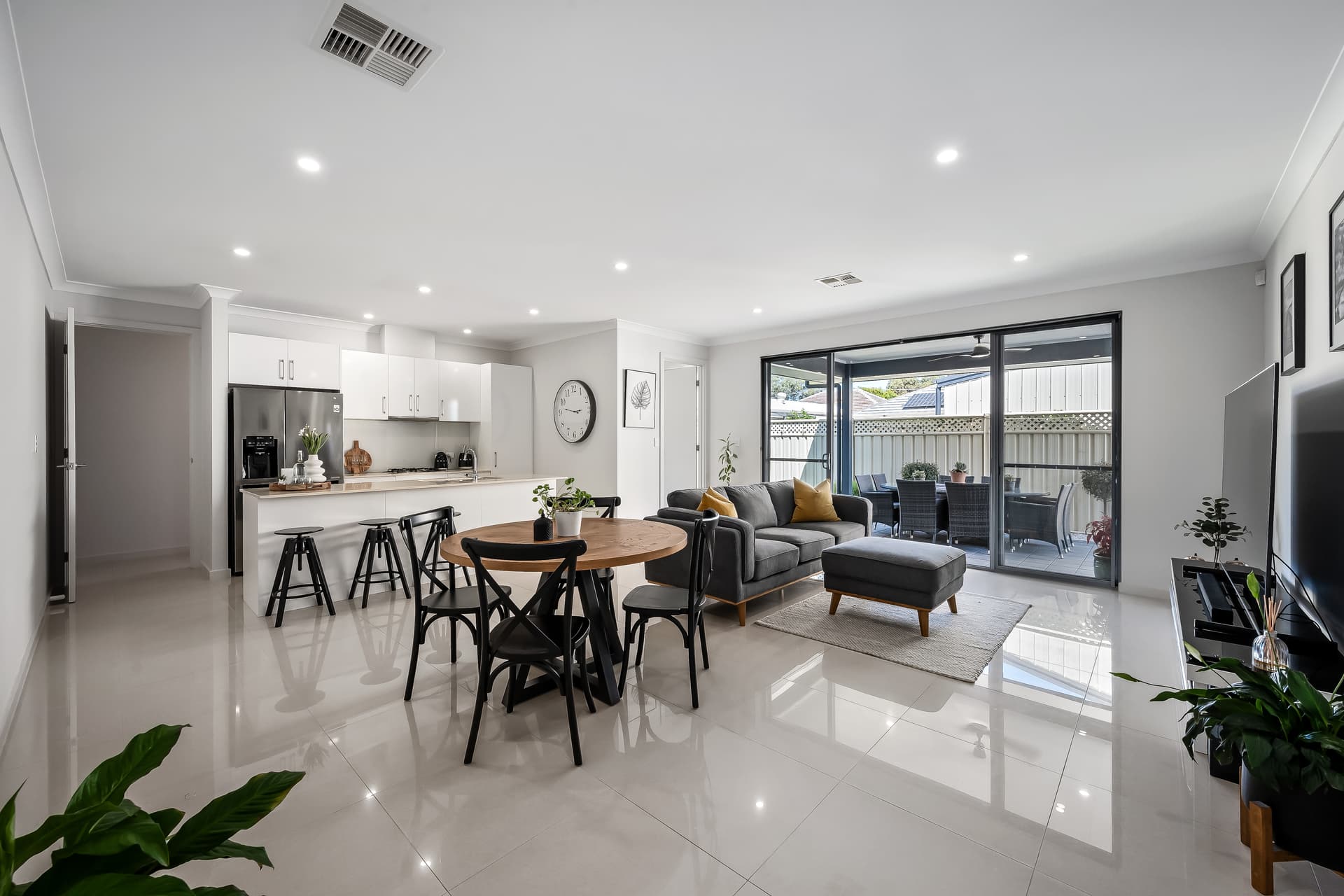 3A Condada Avenue, Park Holme - Thumbnail 3