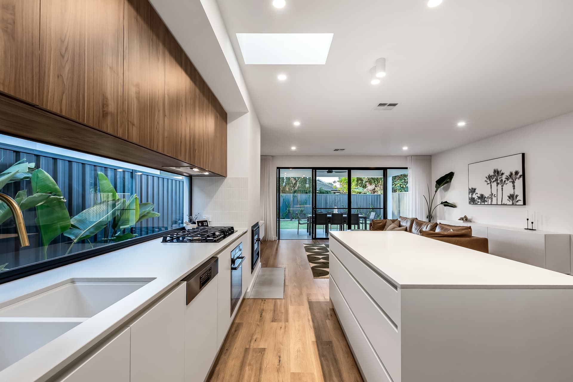 15 Burton Avenue, Park Holme - Thumbnail 3