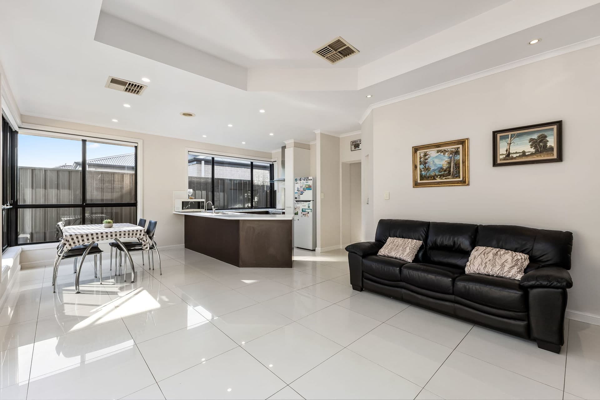 14B Nelson Street, South Plympton - Thumbnail 2