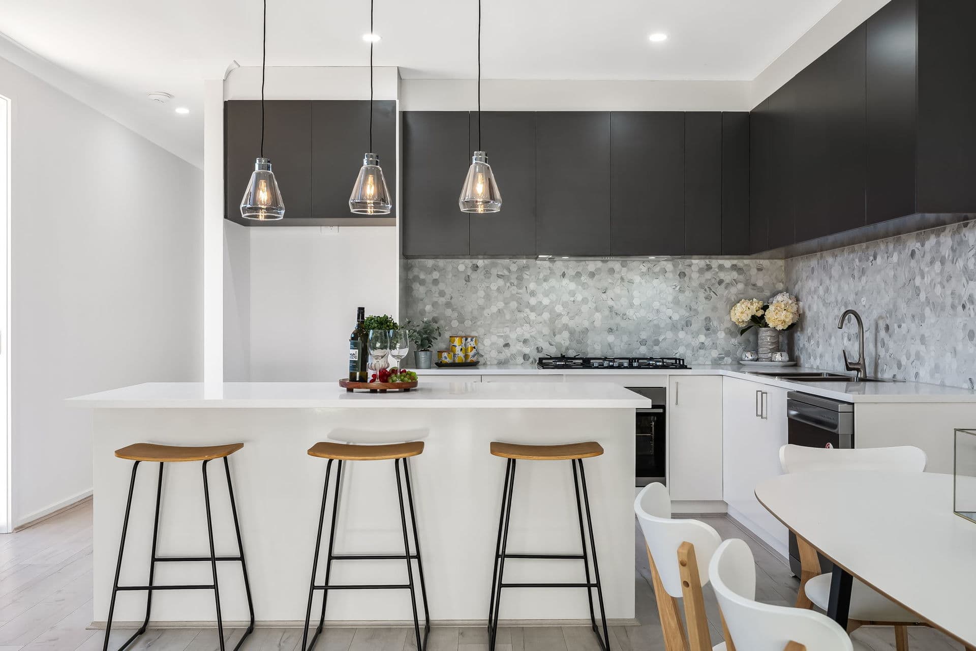 7A Forrest Avenue, Valley View - Thumbnail 2