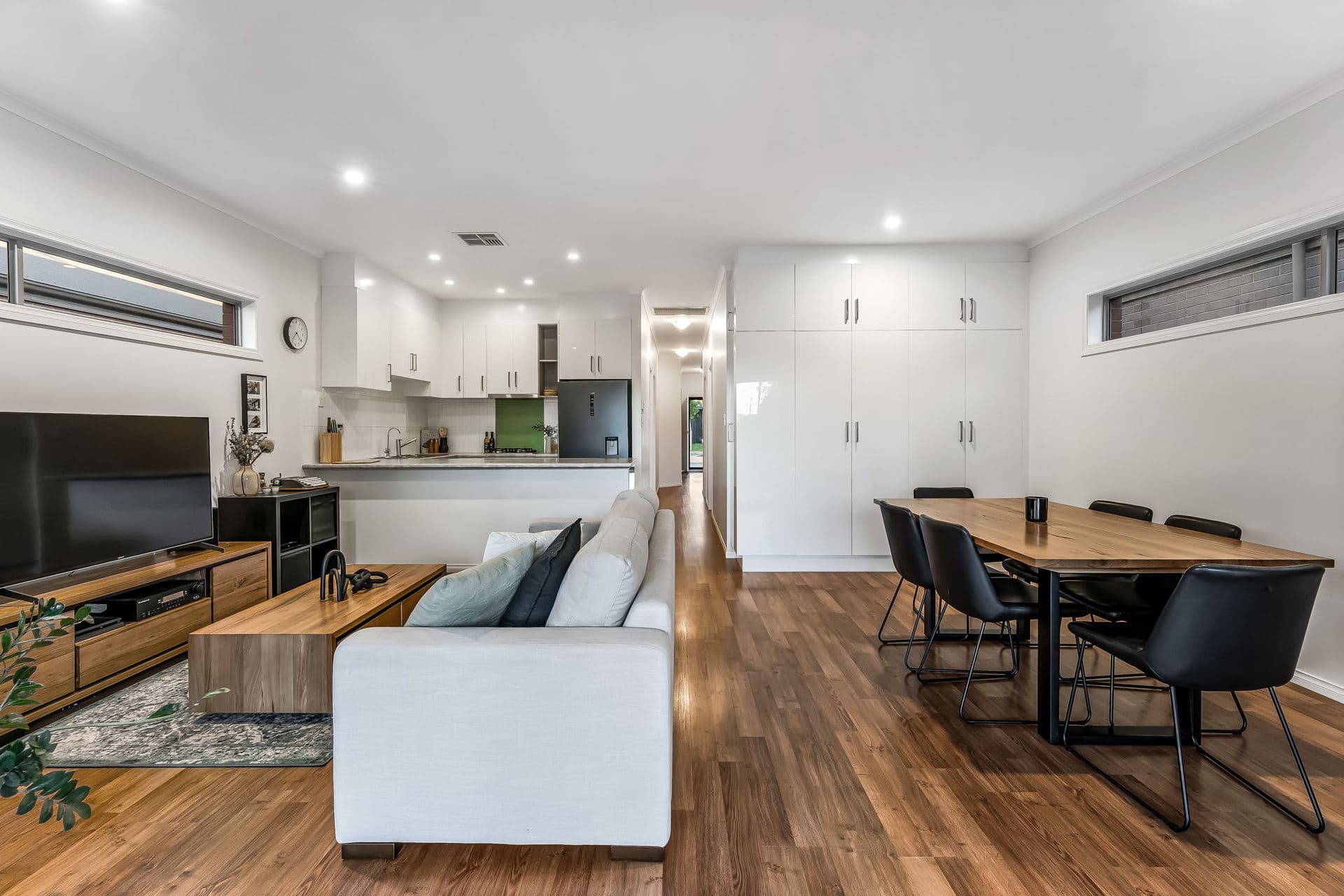 33A Tiparra Avenue, Park Holme - Thumbnail 2