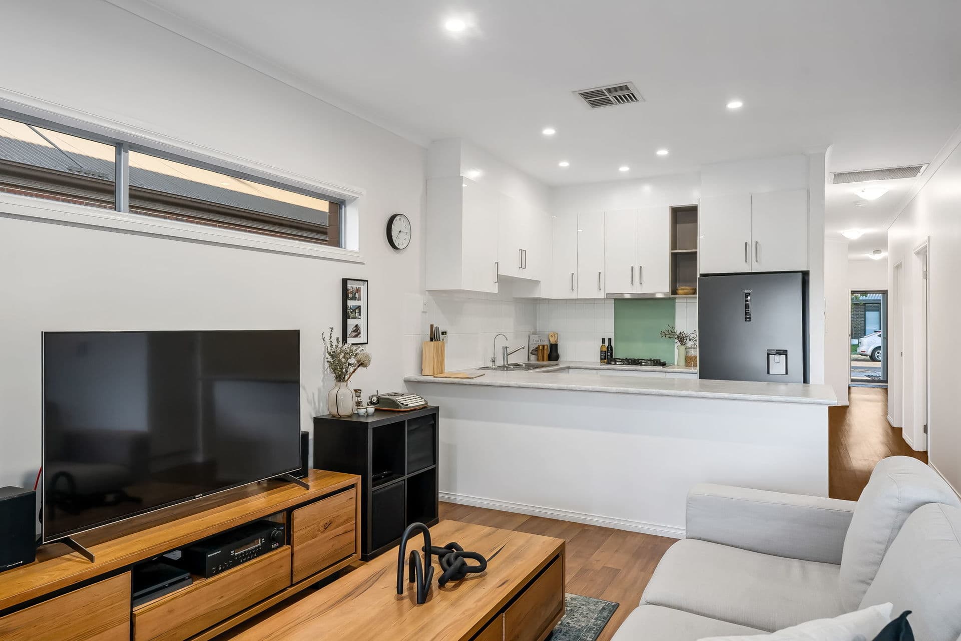 33A Tiparra Avenue, Park Holme - Thumbnail 3