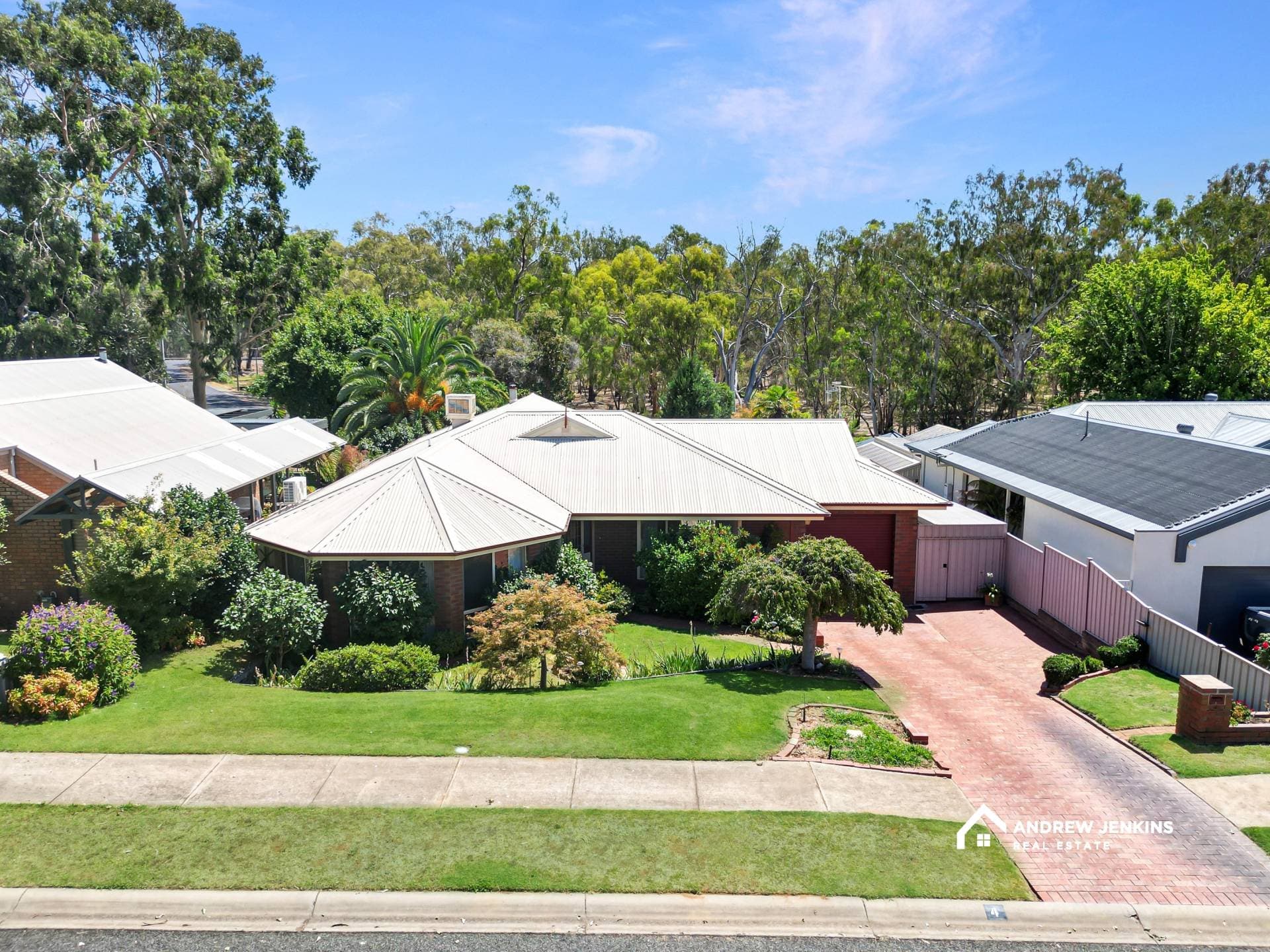 Level 5, 510/29-31 Market Street, Cobram - Image 1