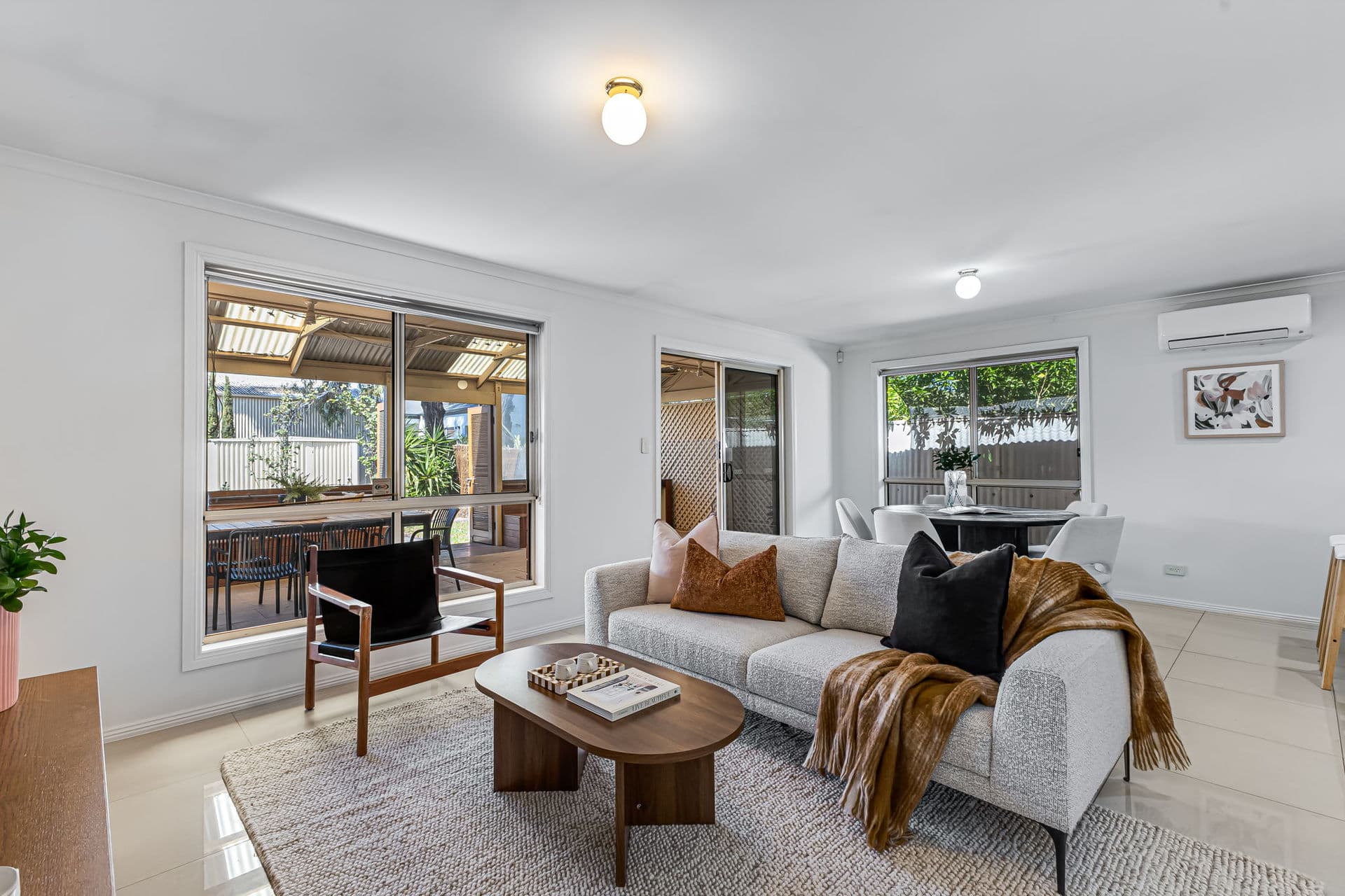 8 McQuillan Avenue, Renown Park - Thumbnail 4