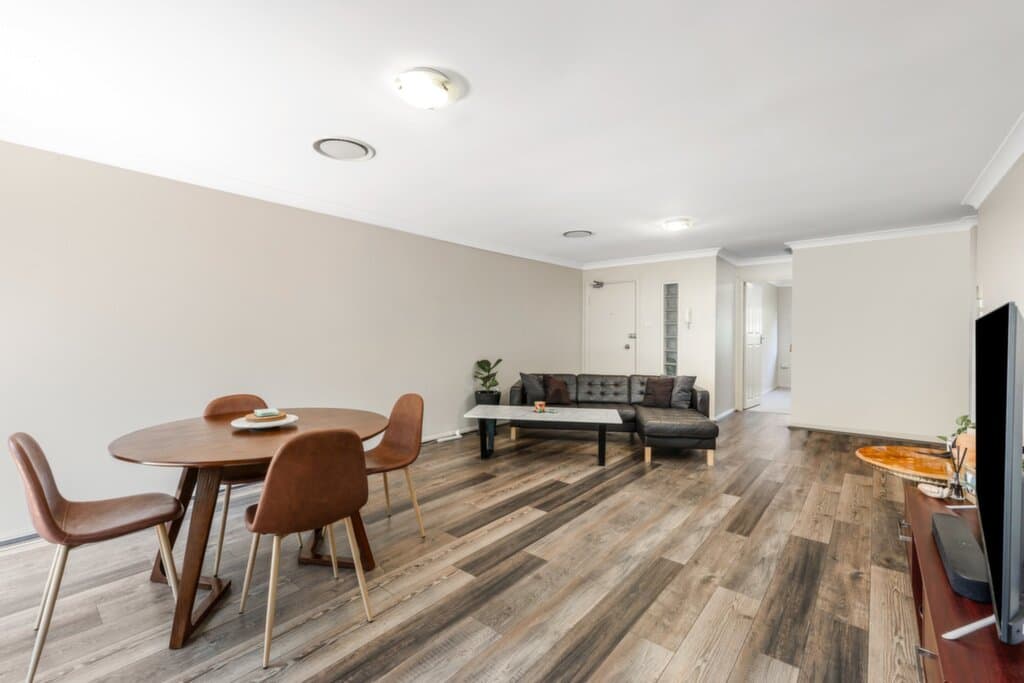 3/227 Windsor Road, Northmead, NSW, Queens Park - Thumbnail 3