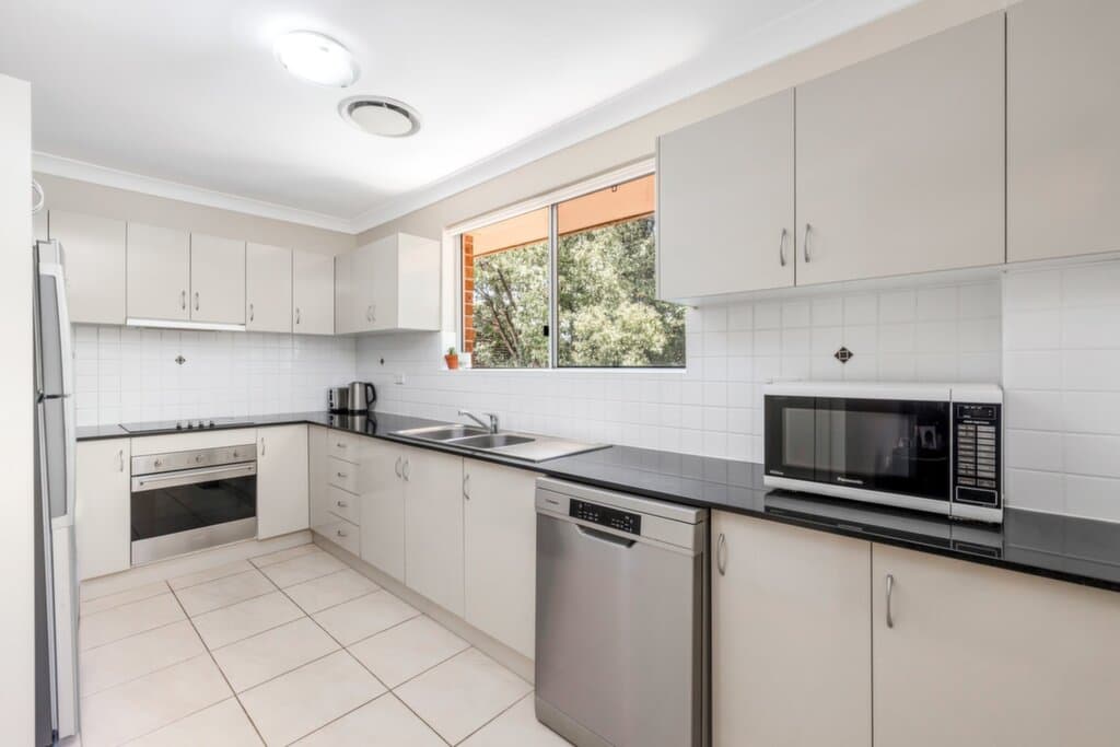 3/227 Windsor Road, Northmead, NSW, Queens Park - Thumbnail 5