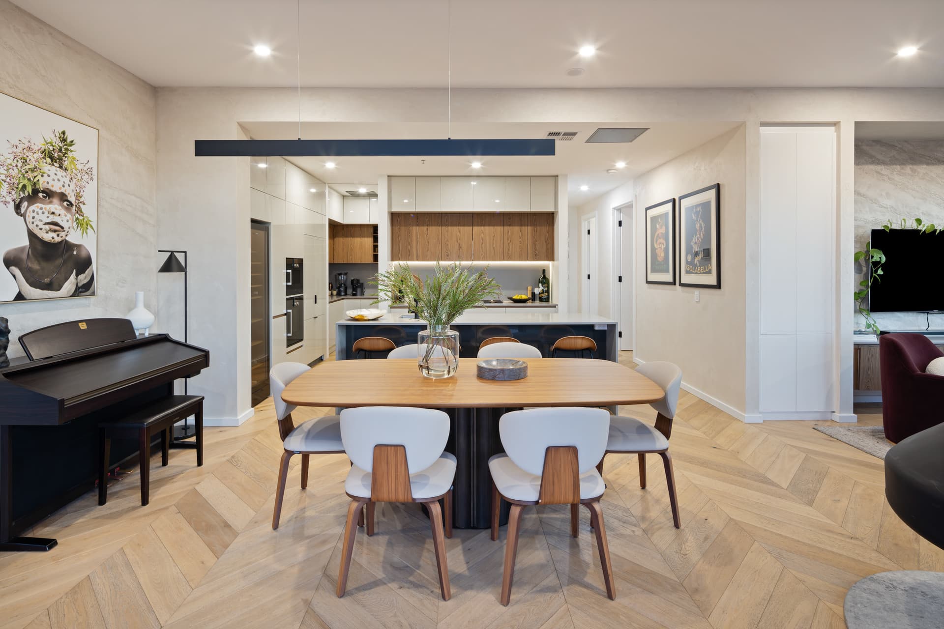 701/69 Melbourne Street, North Adelaide - Thumbnail 4