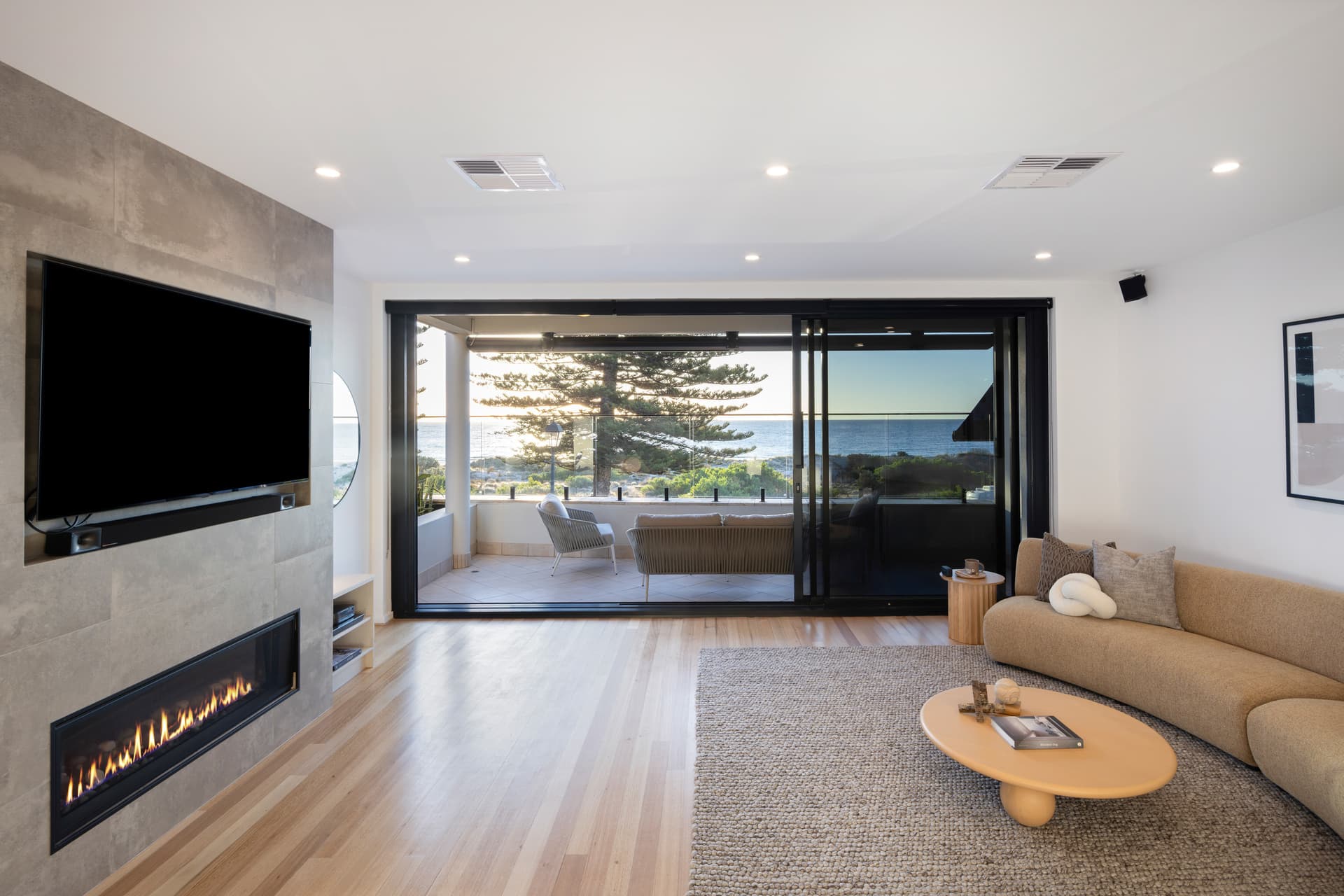 216B Esplanade, Seacliff - Image 1