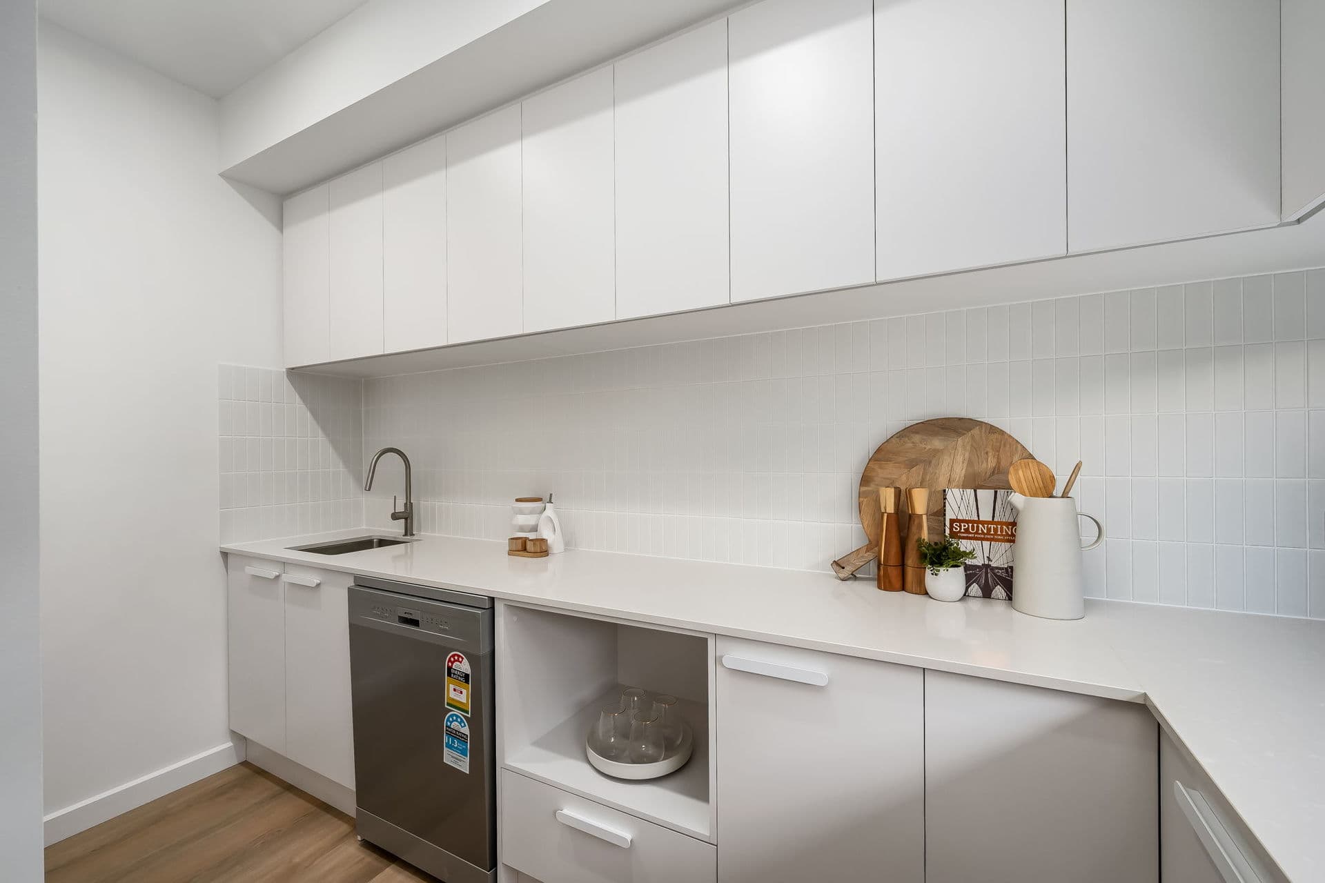 1A Coral Sea Road, Fulham - Thumbnail 6