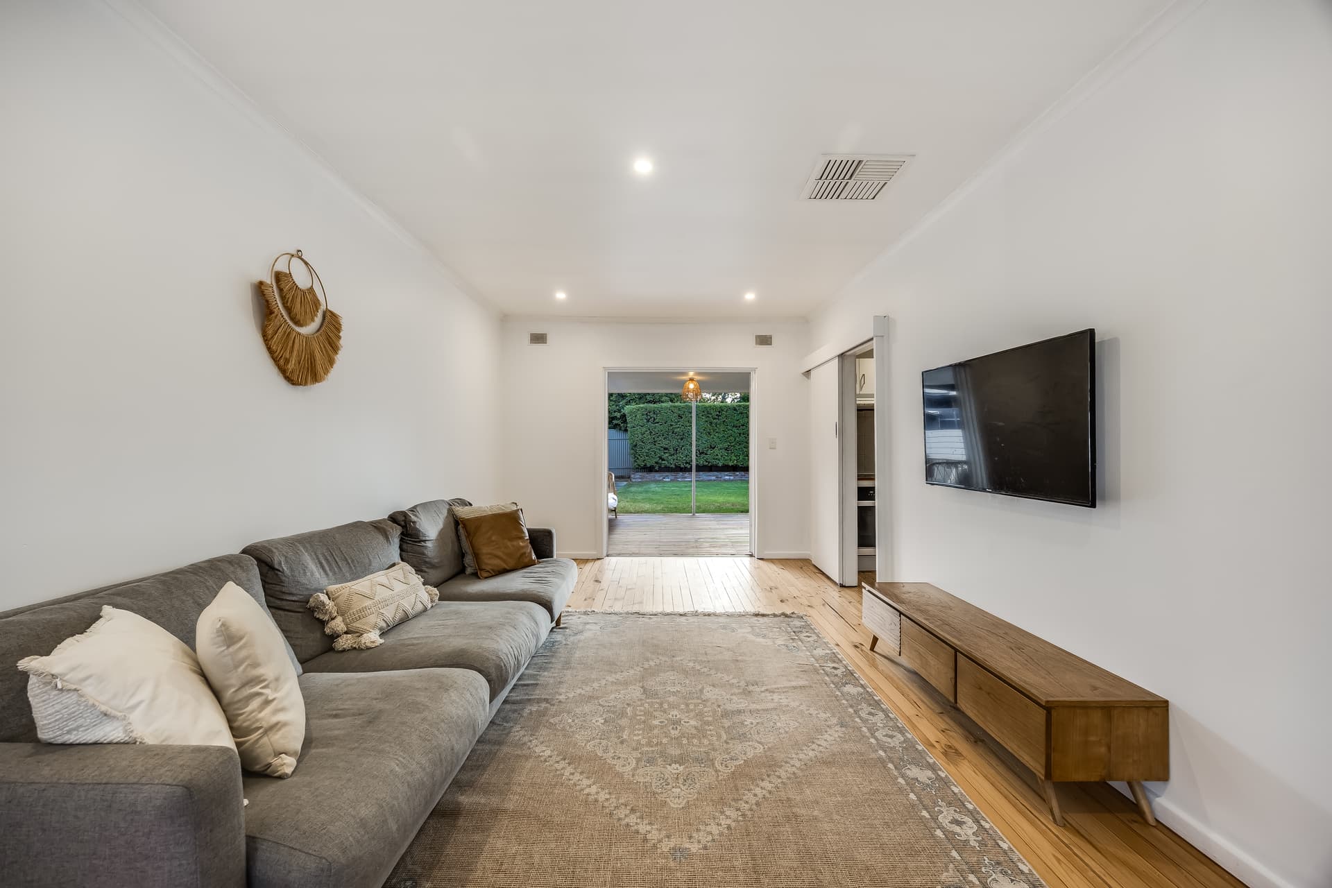 20 Minkie Avenue, Mitchell Park - Thumbnail 8