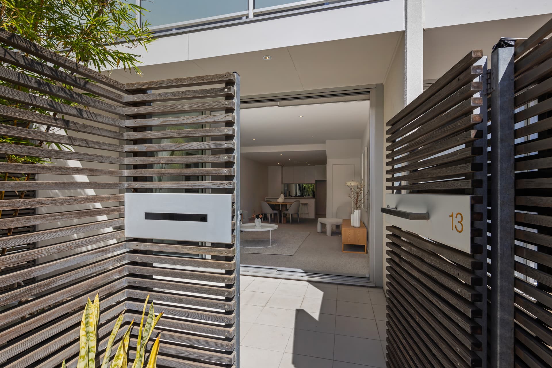 13 Halls Place, Adelaide - Thumbnail 3