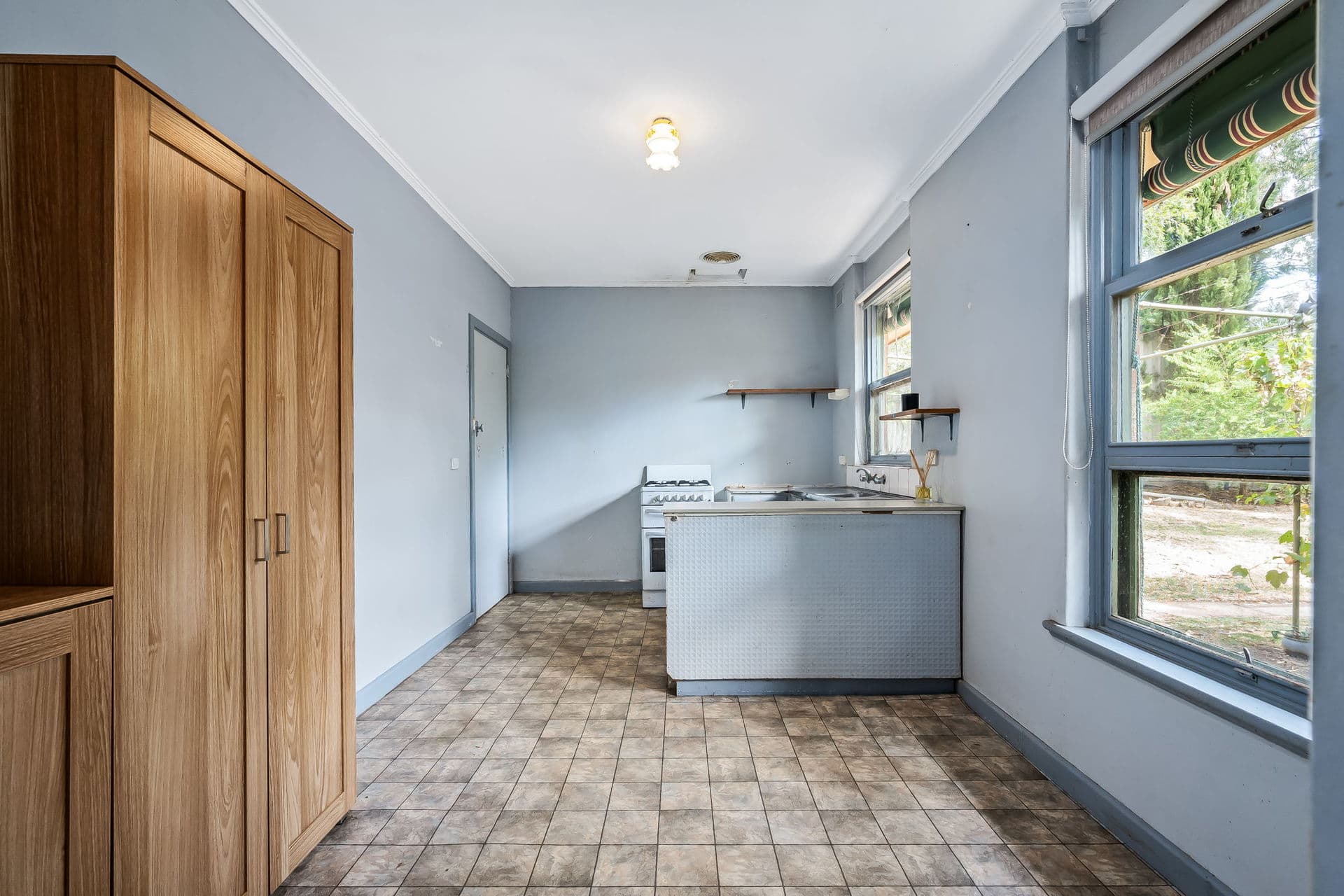 2 Limpsfield Avenue, Hawthorndene - Thumbnail 3