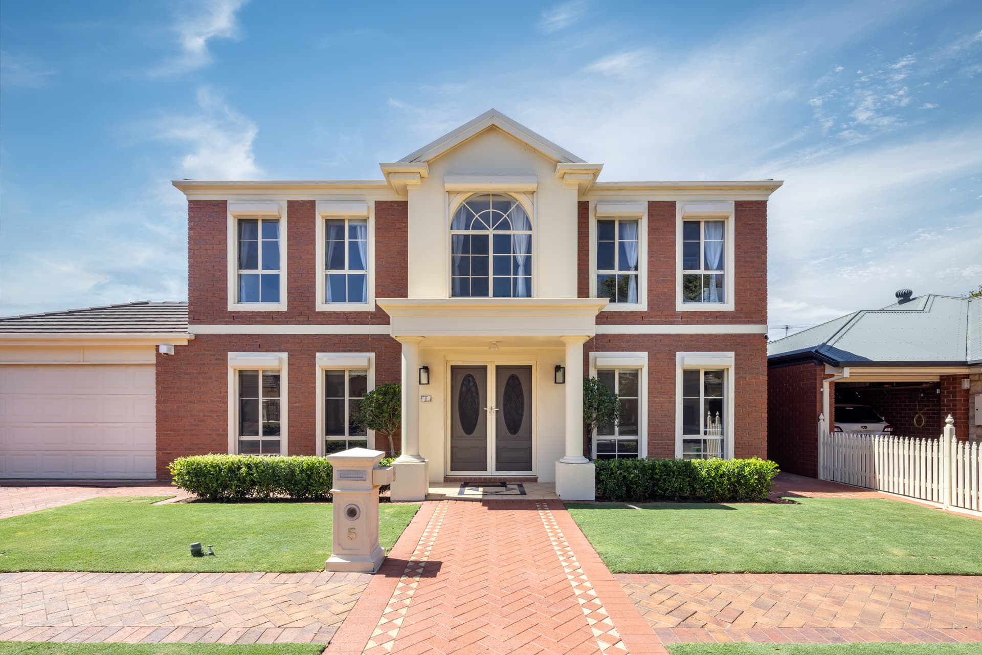 5 Caroline Drive, Allenby Gardens - Image 1