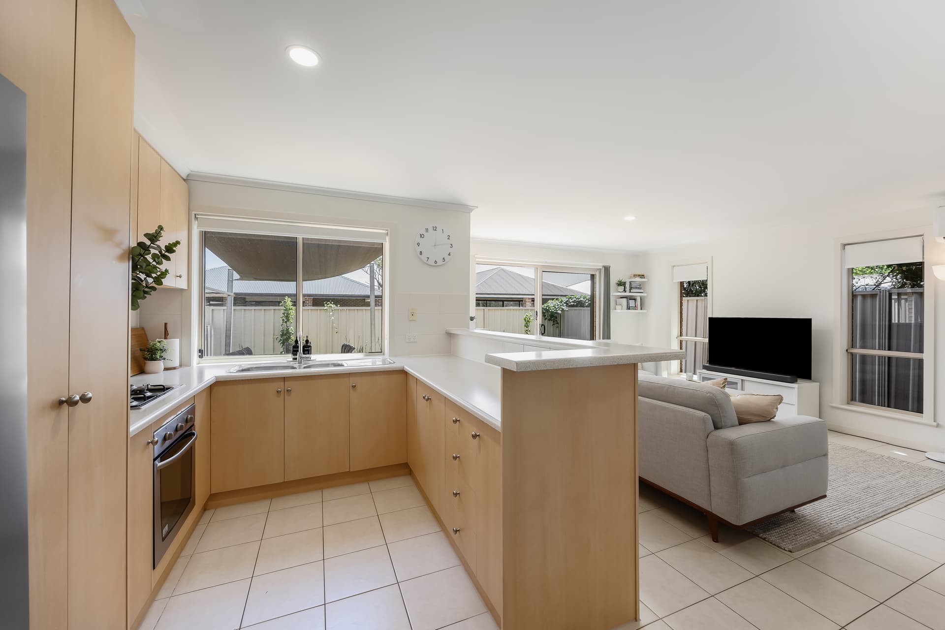 11B First Avenue, Ascot Park - Thumbnail 4