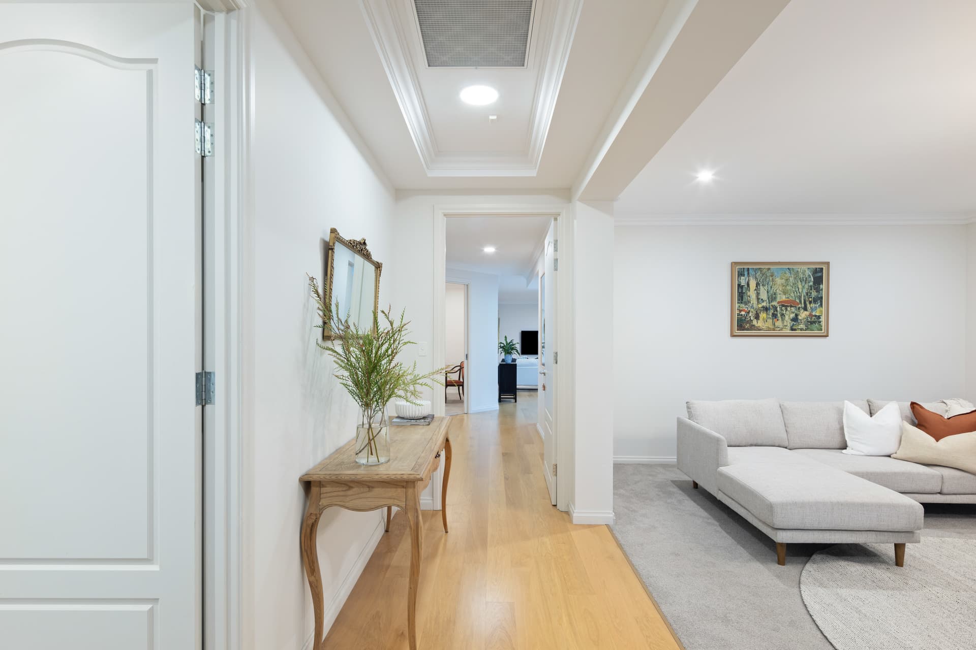 7 Penarth Avenue, Beaumont - Thumbnail 2