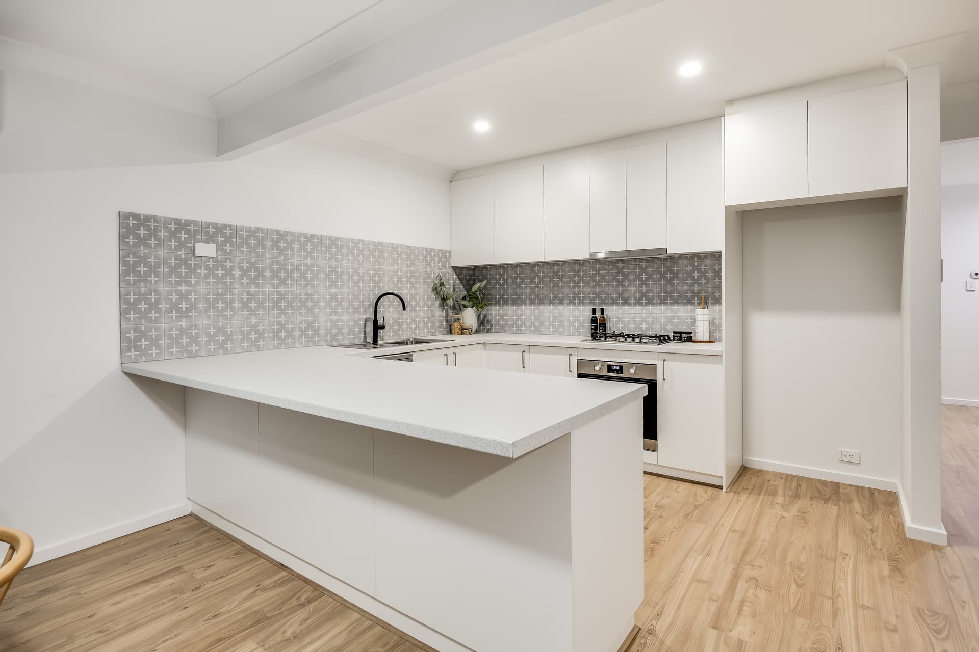 1/84A Nunyah Avenue, Park Holme - Thumbnail 5