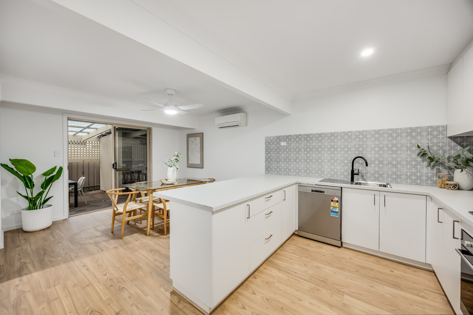 1/84A Nunyah Avenue, Park Holme - Thumbnail 7