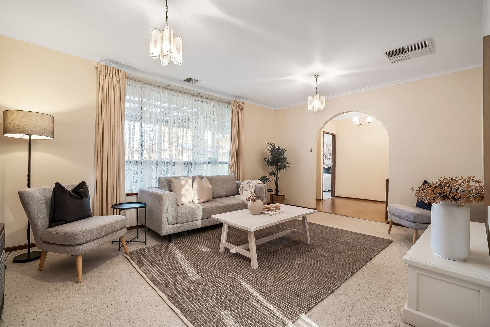 12 Mepsted Crescent, Athelstone - Thumbnail 2