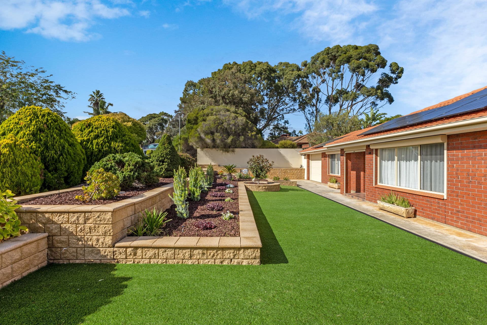 26 Greenfield Rise, Aberfoyle Park - Thumbnail 2