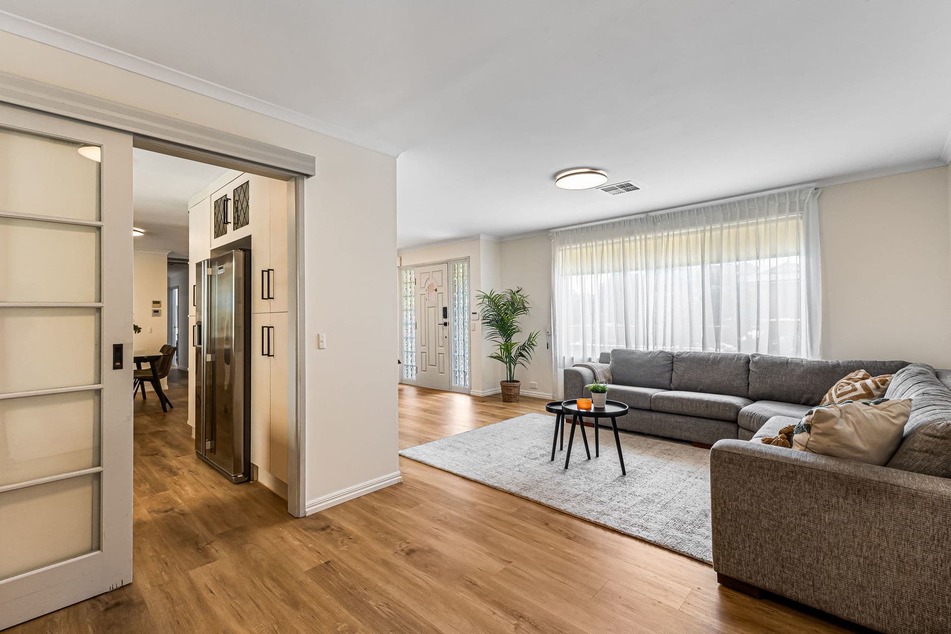 26 Greenfield Rise, Aberfoyle Park - Thumbnail 3