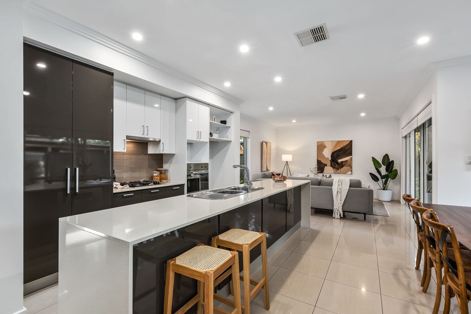 66 Rotorua Avenue, Park Holme - Thumbnail 5