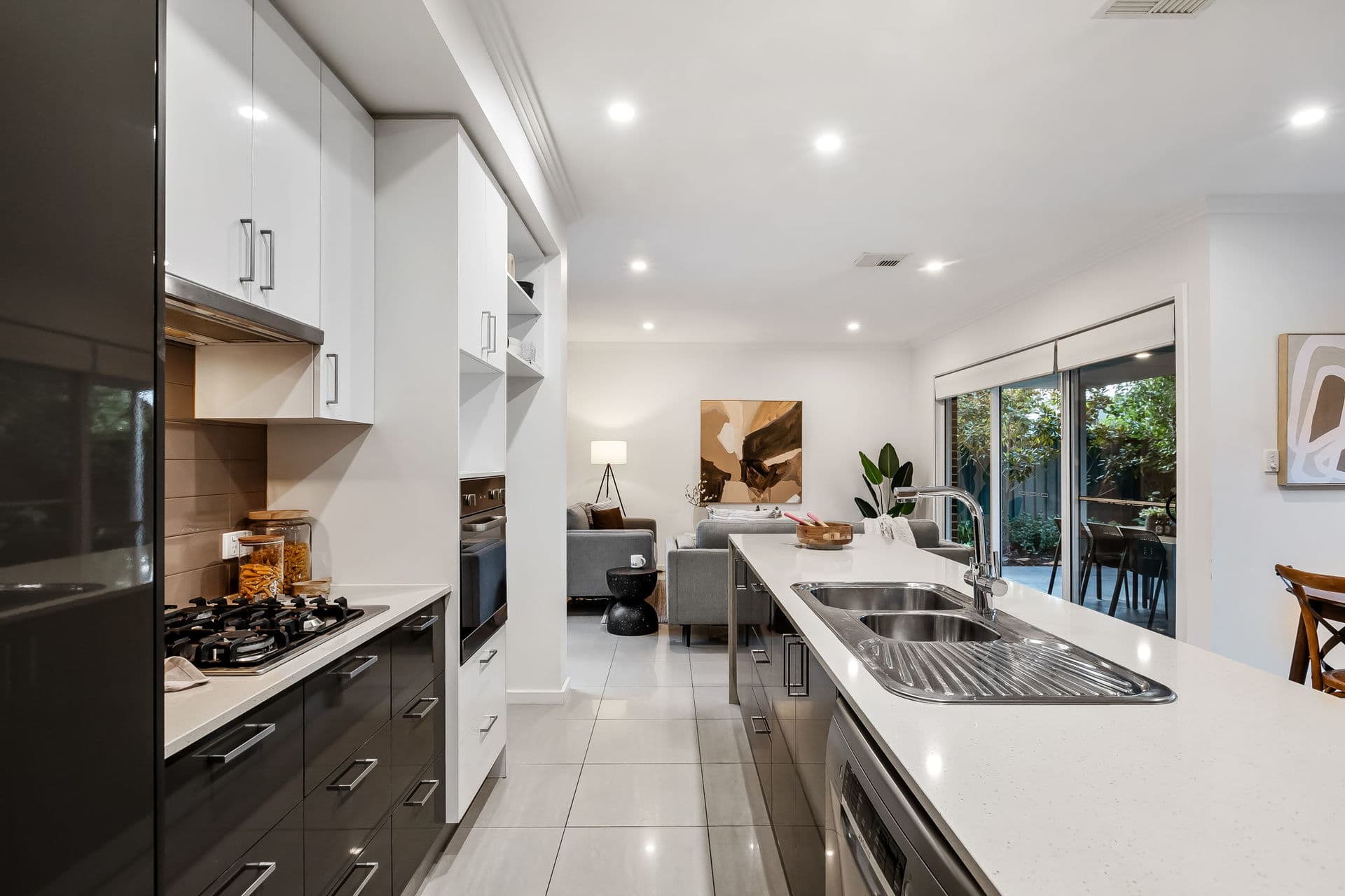 66 Rotorua Avenue, Park Holme - Thumbnail 6