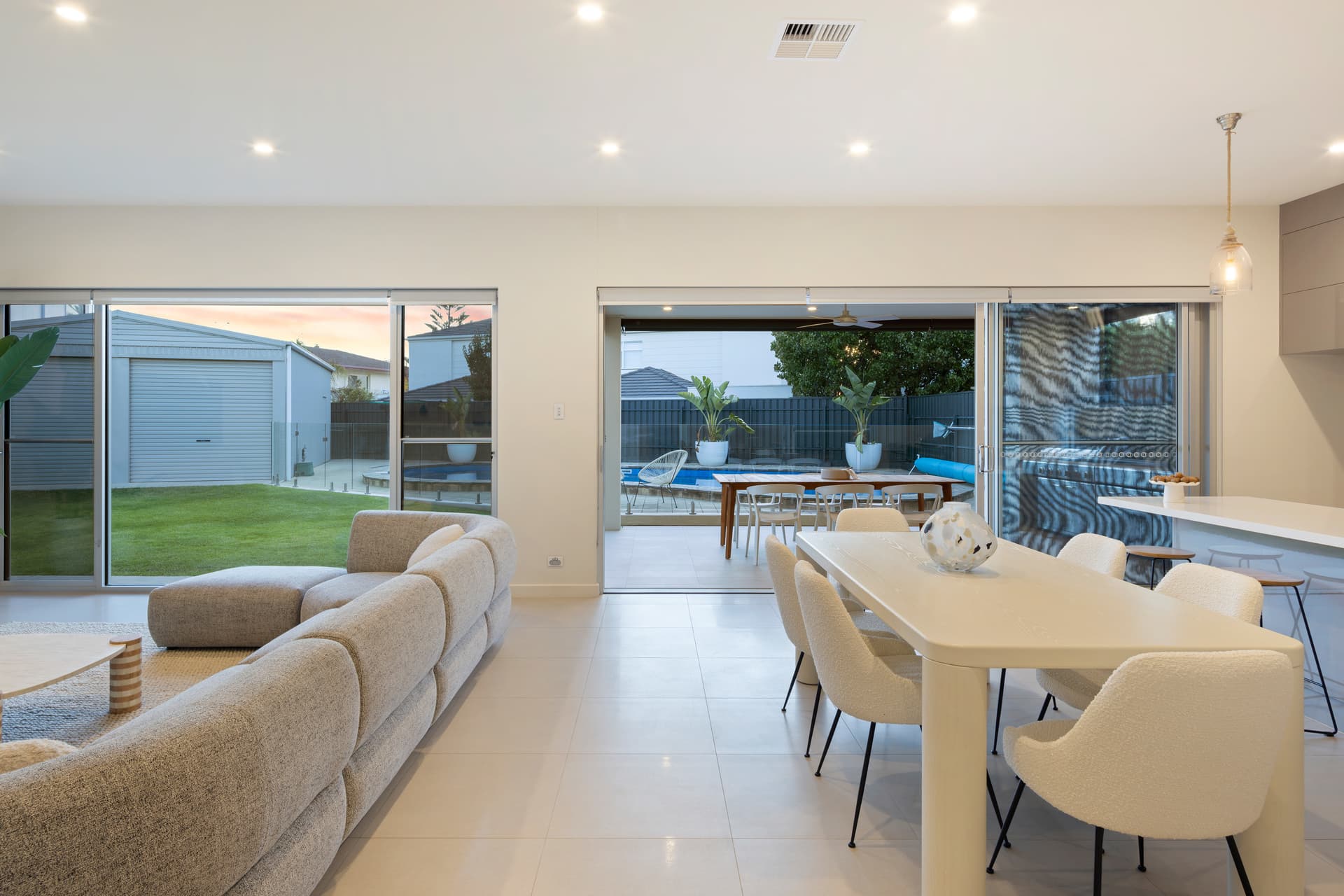 7 Shirley Crescent, West Beach - Thumbnail 6