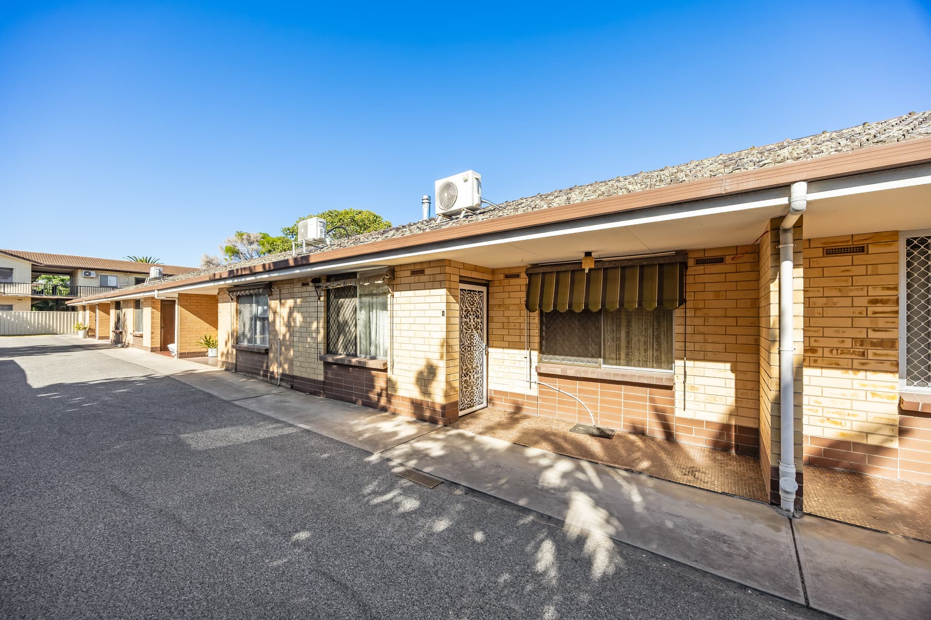 4/27 Daws Road, Mitchell Park - Image 1