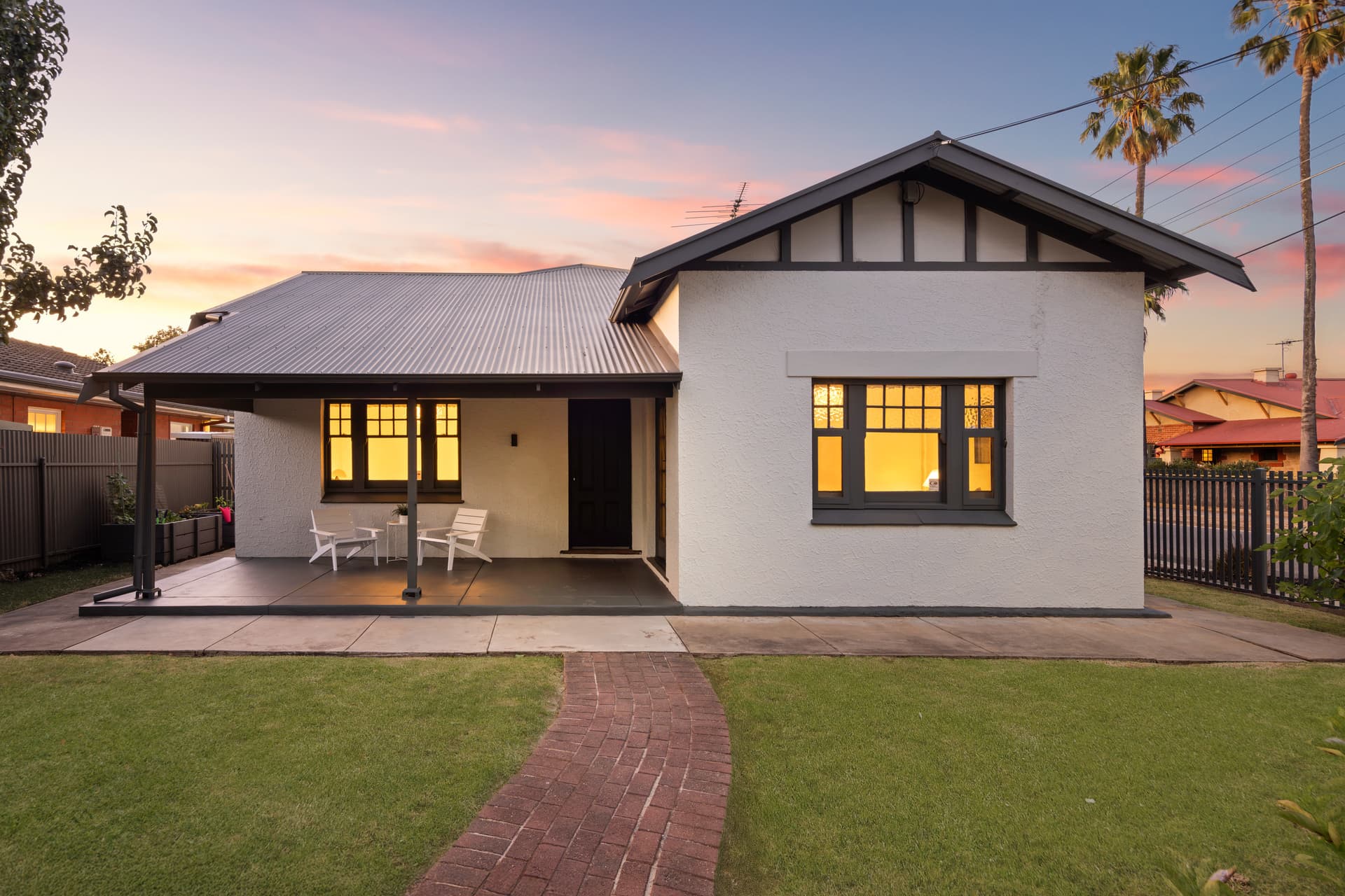 16 St Lawrence Avenue, Croydon - Image 1