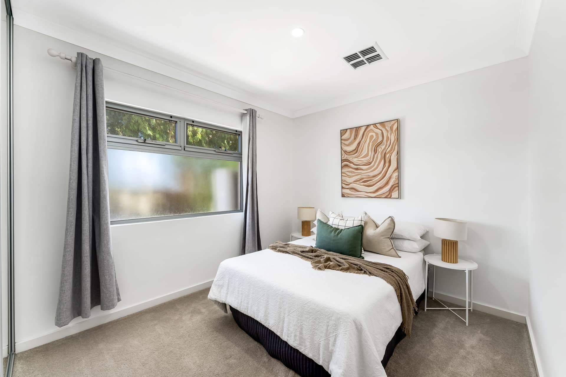 8 Gorda Place, Seacombe Gardens - Thumbnail 8