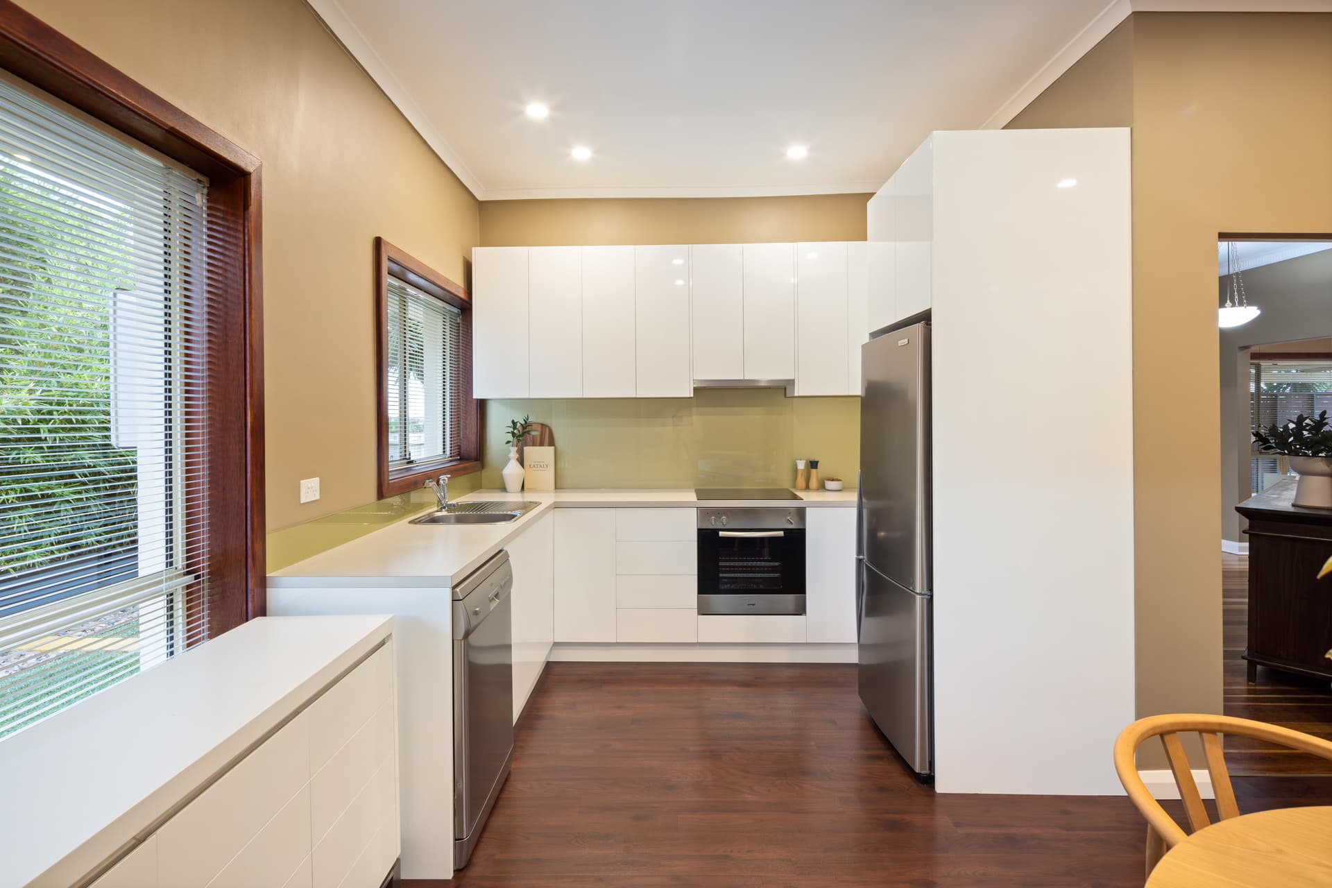 24 Amber Avenue, Clearview - Thumbnail 6