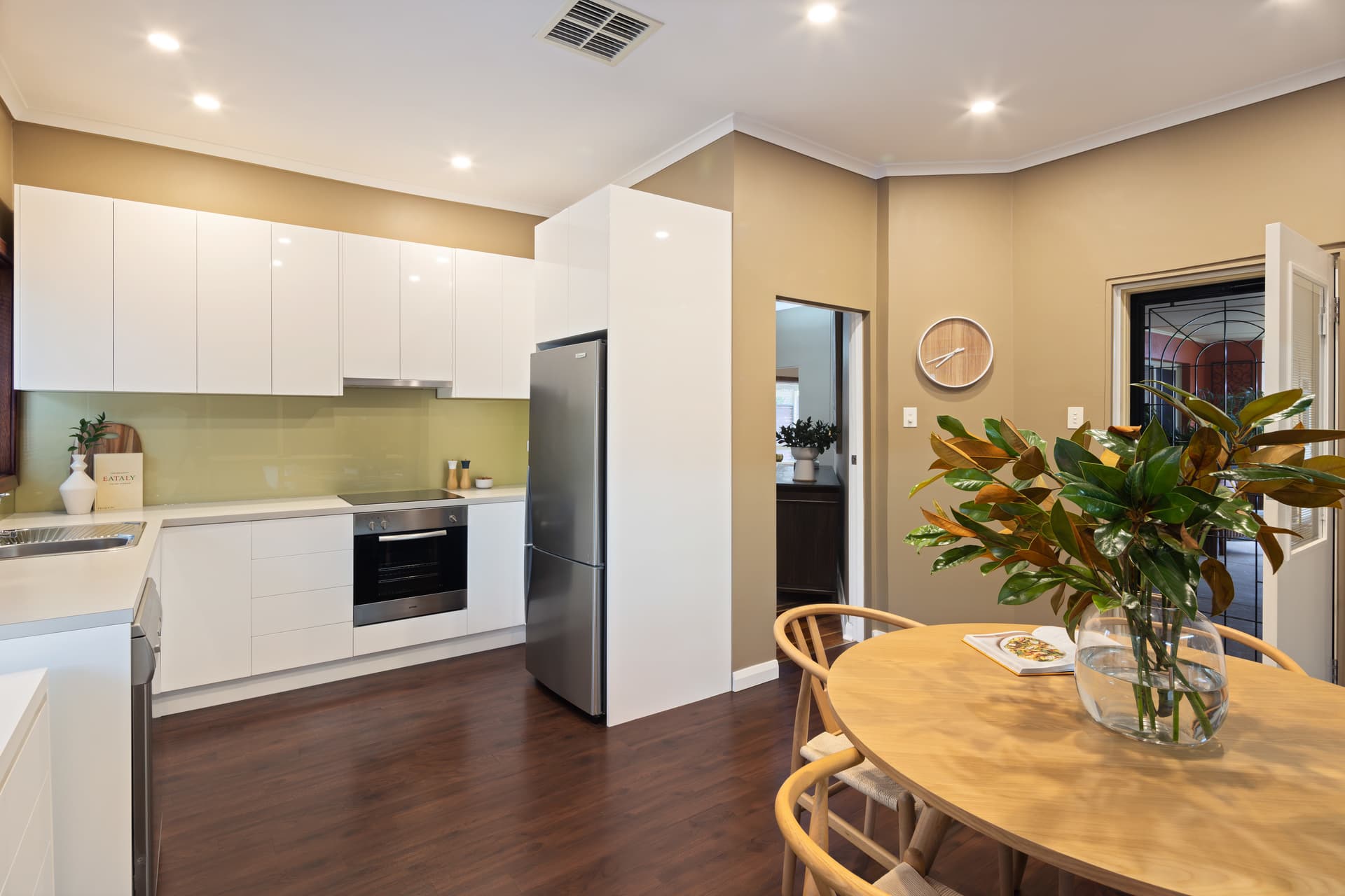 24 Amber Avenue, Clearview - Thumbnail 7