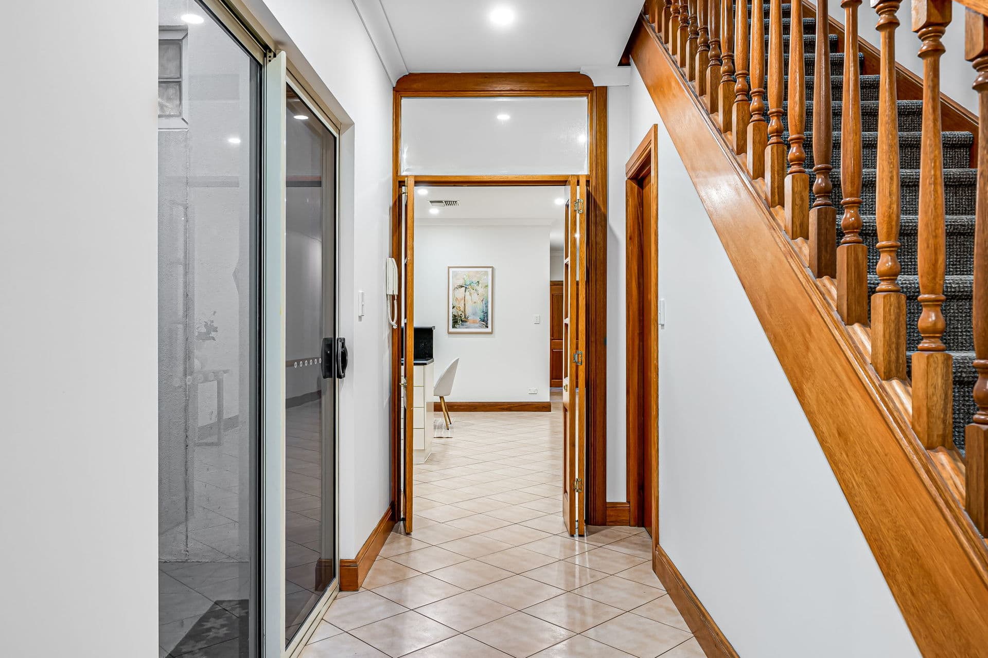 46 Gilbert Street, Adelaide - Thumbnail 5
