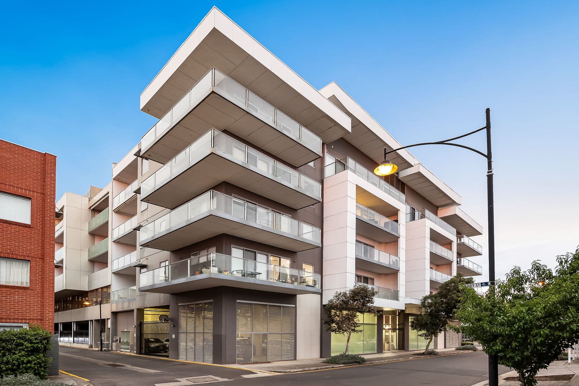 302/1-5 Euston Walk, Mawson Lakes - Image 1