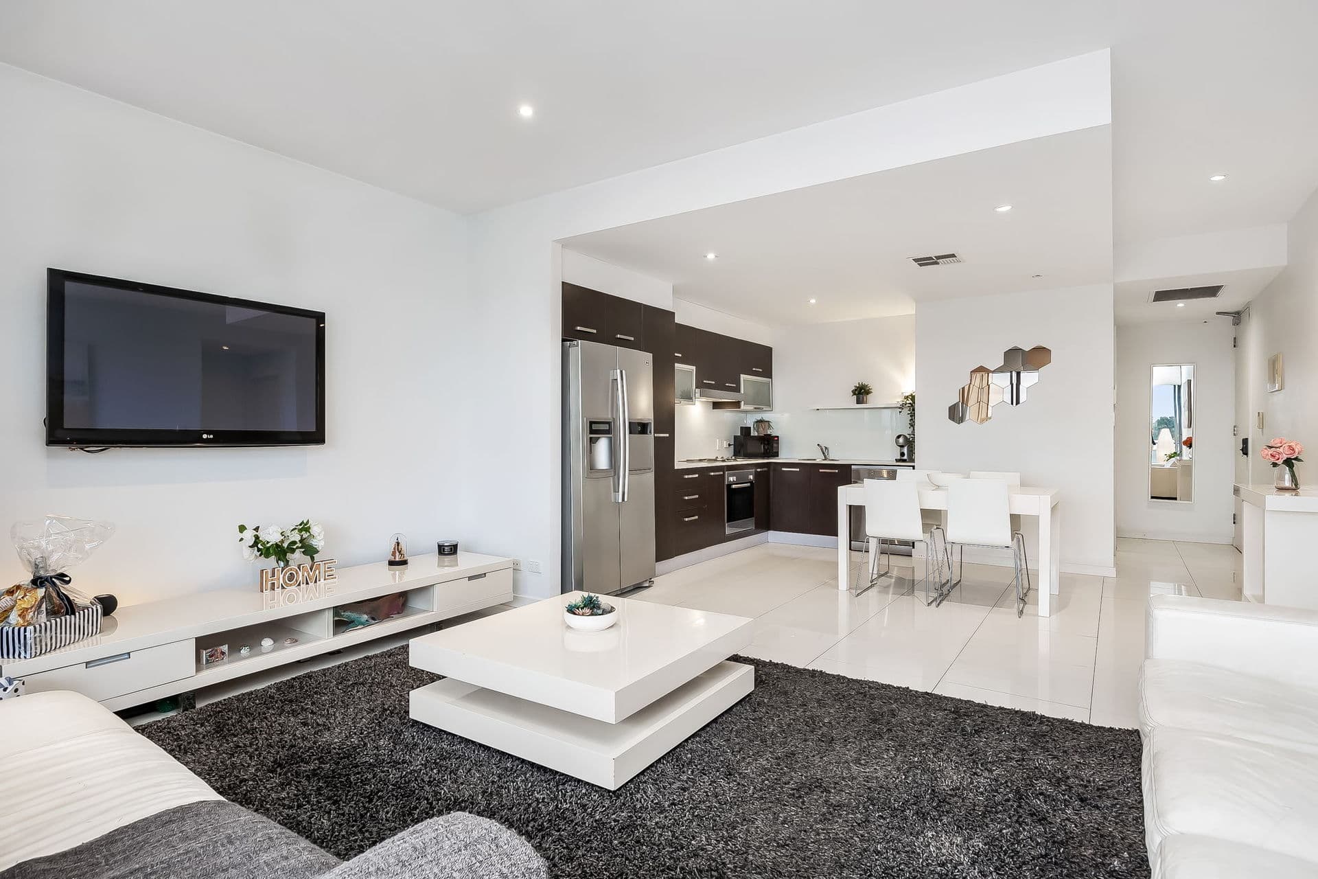 302/1-5 Euston Walk, Mawson Lakes - Thumbnail 7
