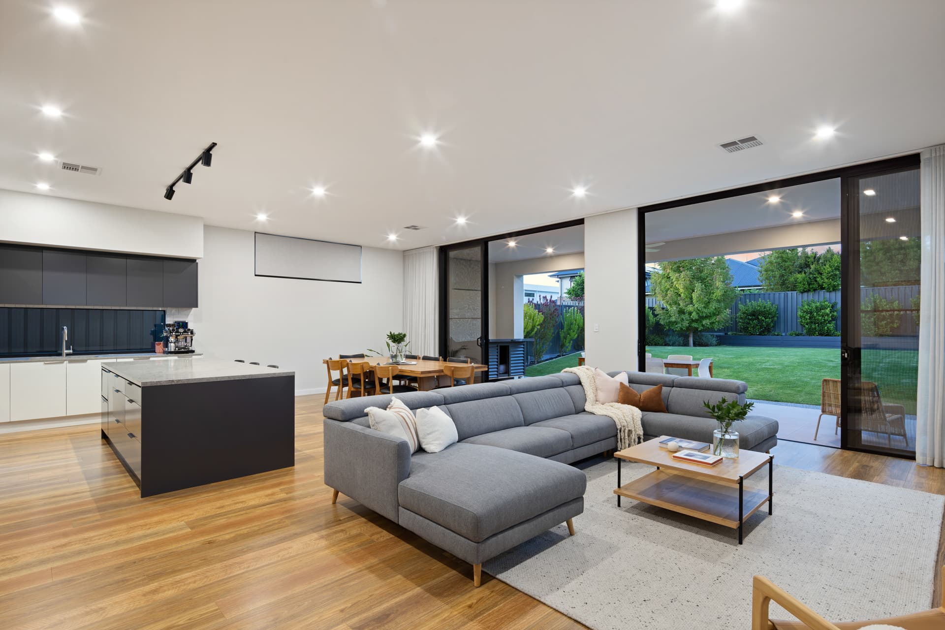 4 Dorothy Lane, Craigburn Farm - Thumbnail 7
