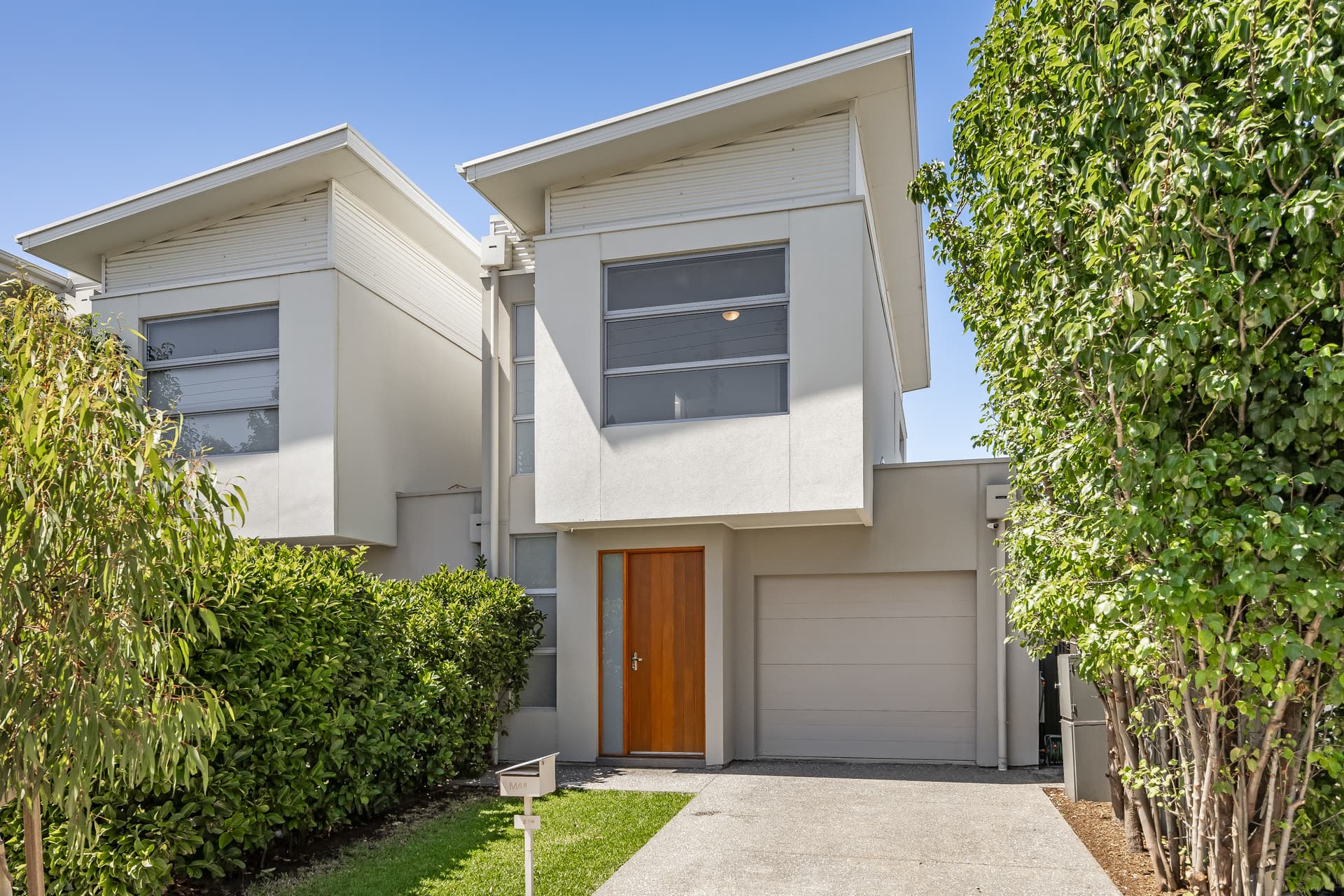 21B Sampson Road, Mitchell Park - Image 1