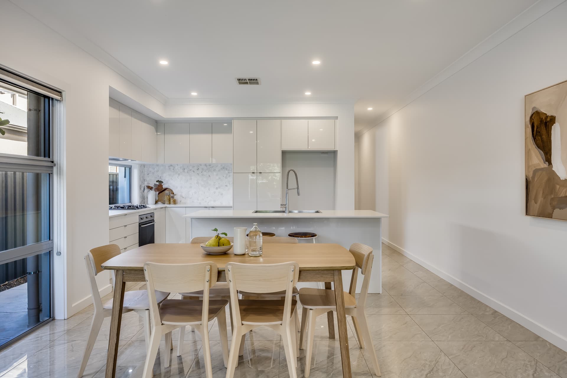 21B Sampson Road, Mitchell Park - Thumbnail 2
