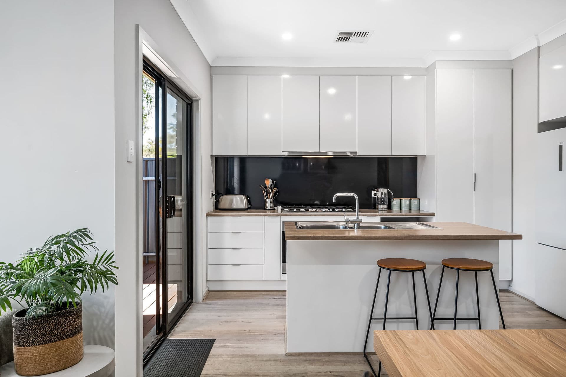 43 Denham Avenue, Morphettville - Thumbnail 2