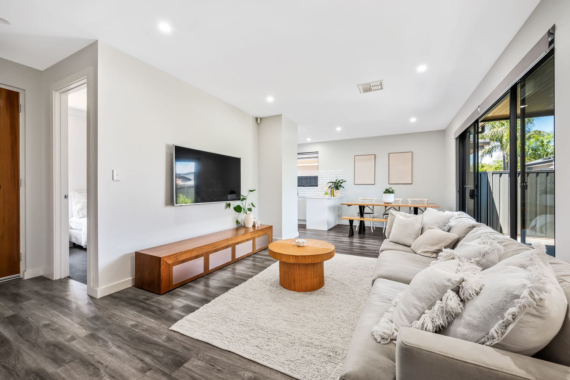 4B Shearing Street, Oaklands Park - Thumbnail 3