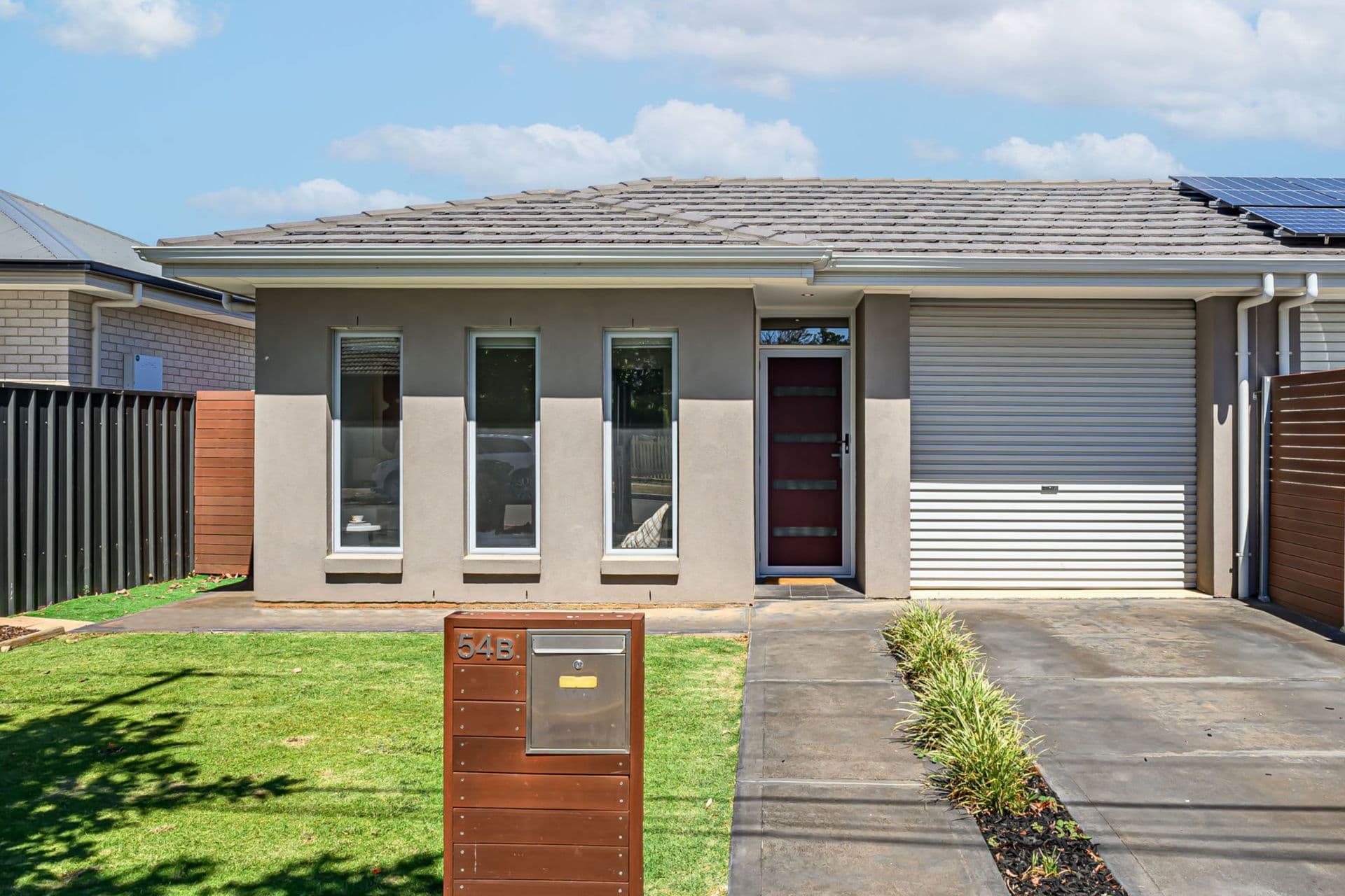 54B Dalkeith Avenue, Dover Gardens - Image 1