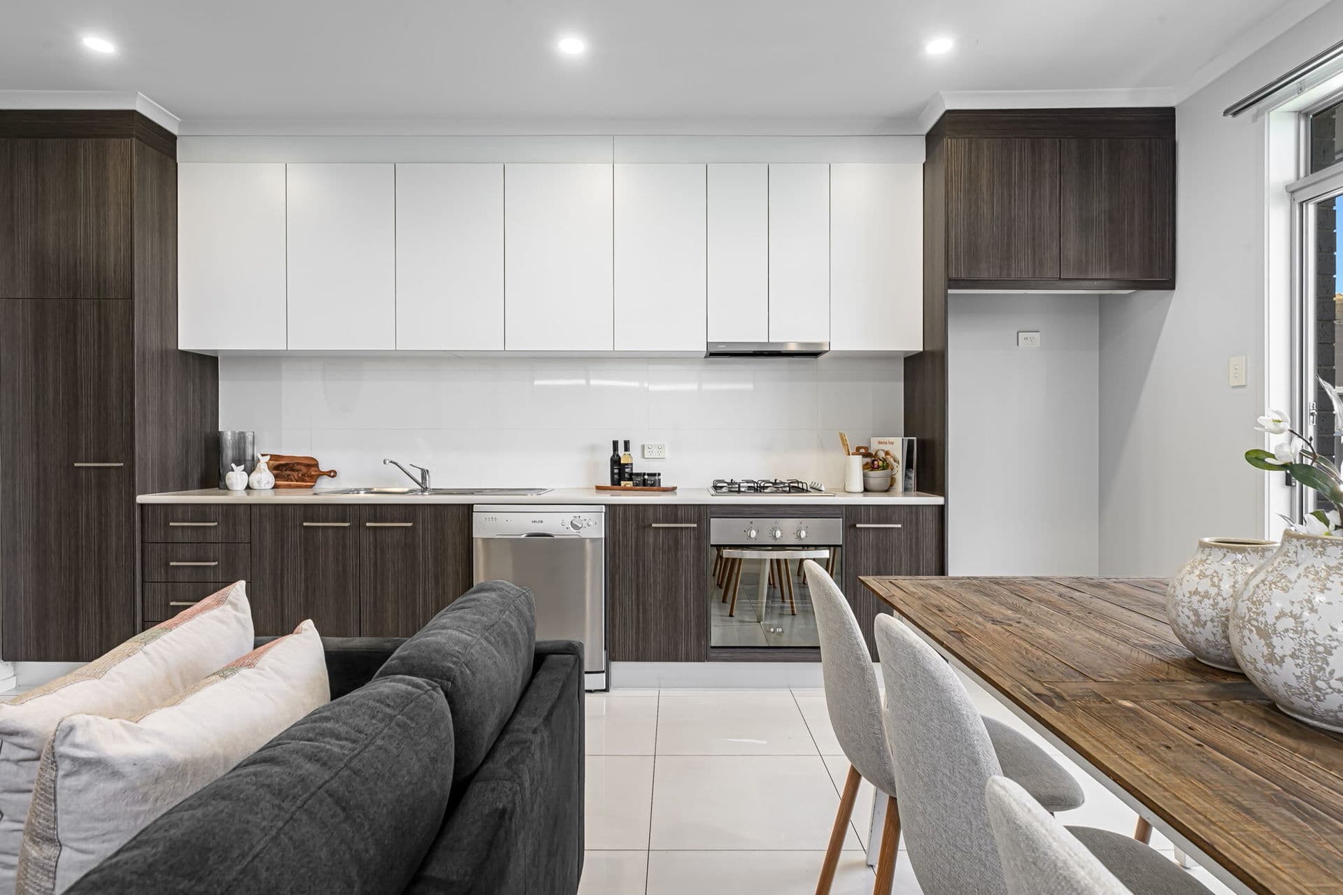 54B Dalkeith Avenue, Dover Gardens - Thumbnail 2