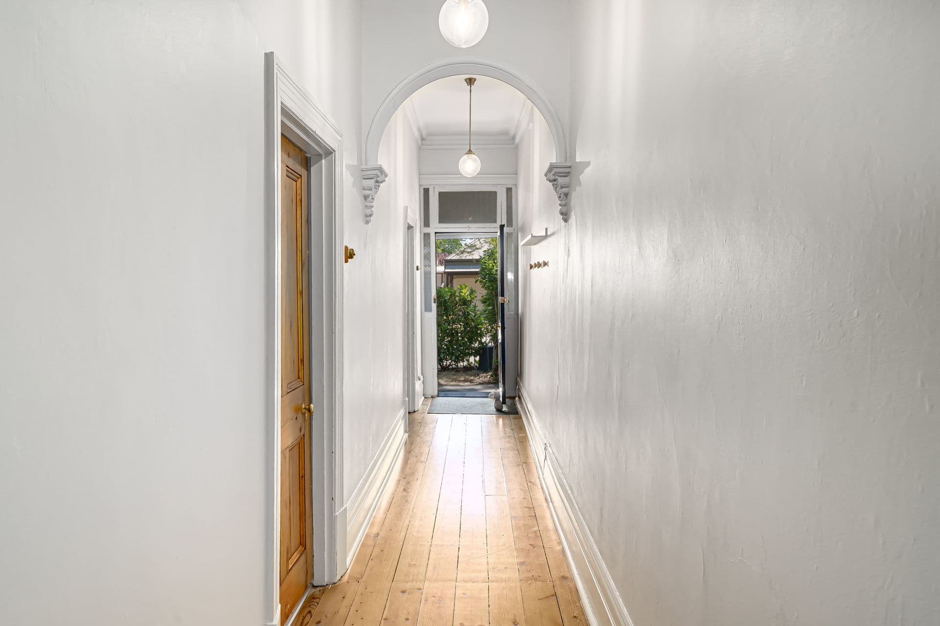 12 Elizabeth Street, Goodwood - Thumbnail 2