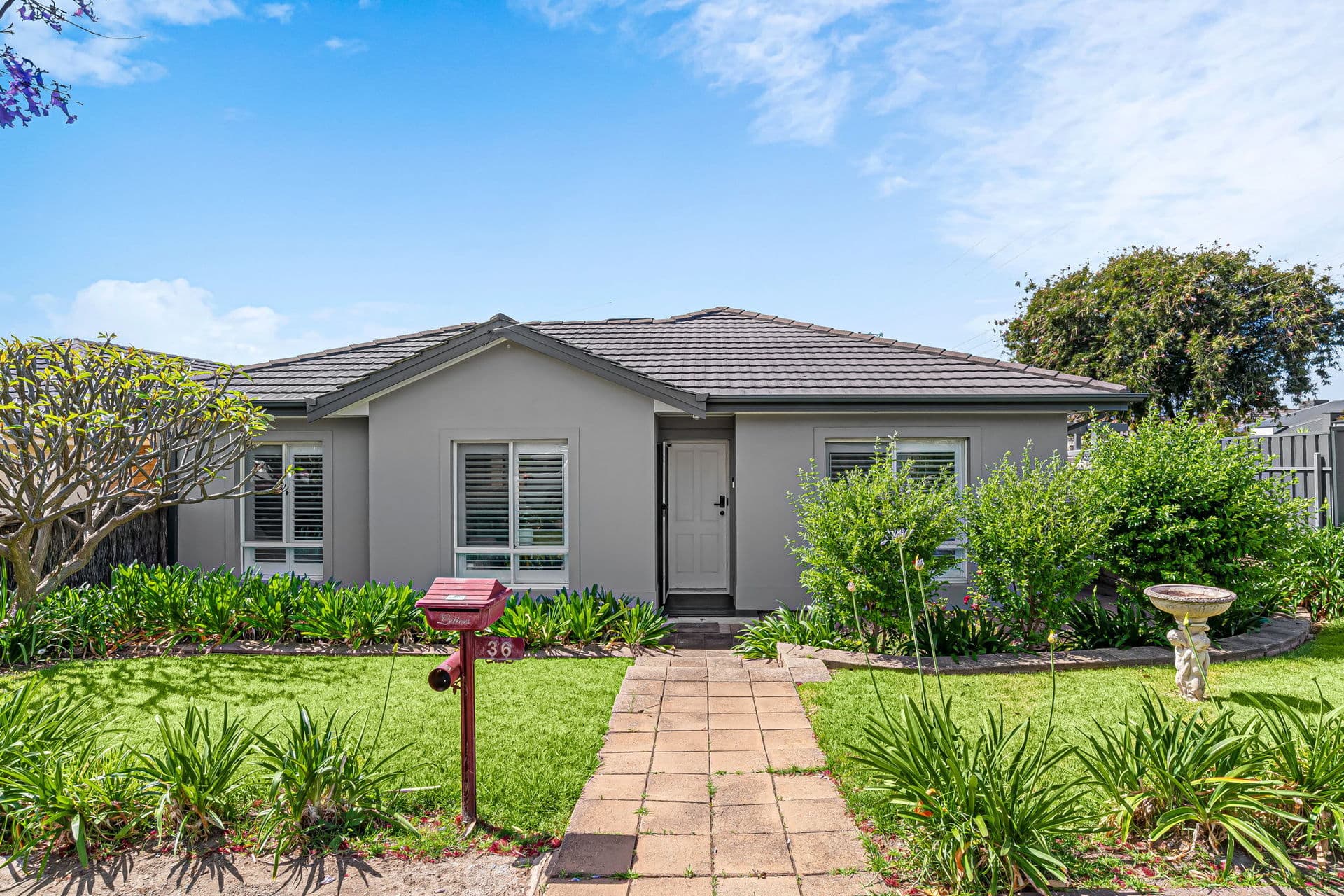 36 Benny Crescent, South Brighton - Image 1